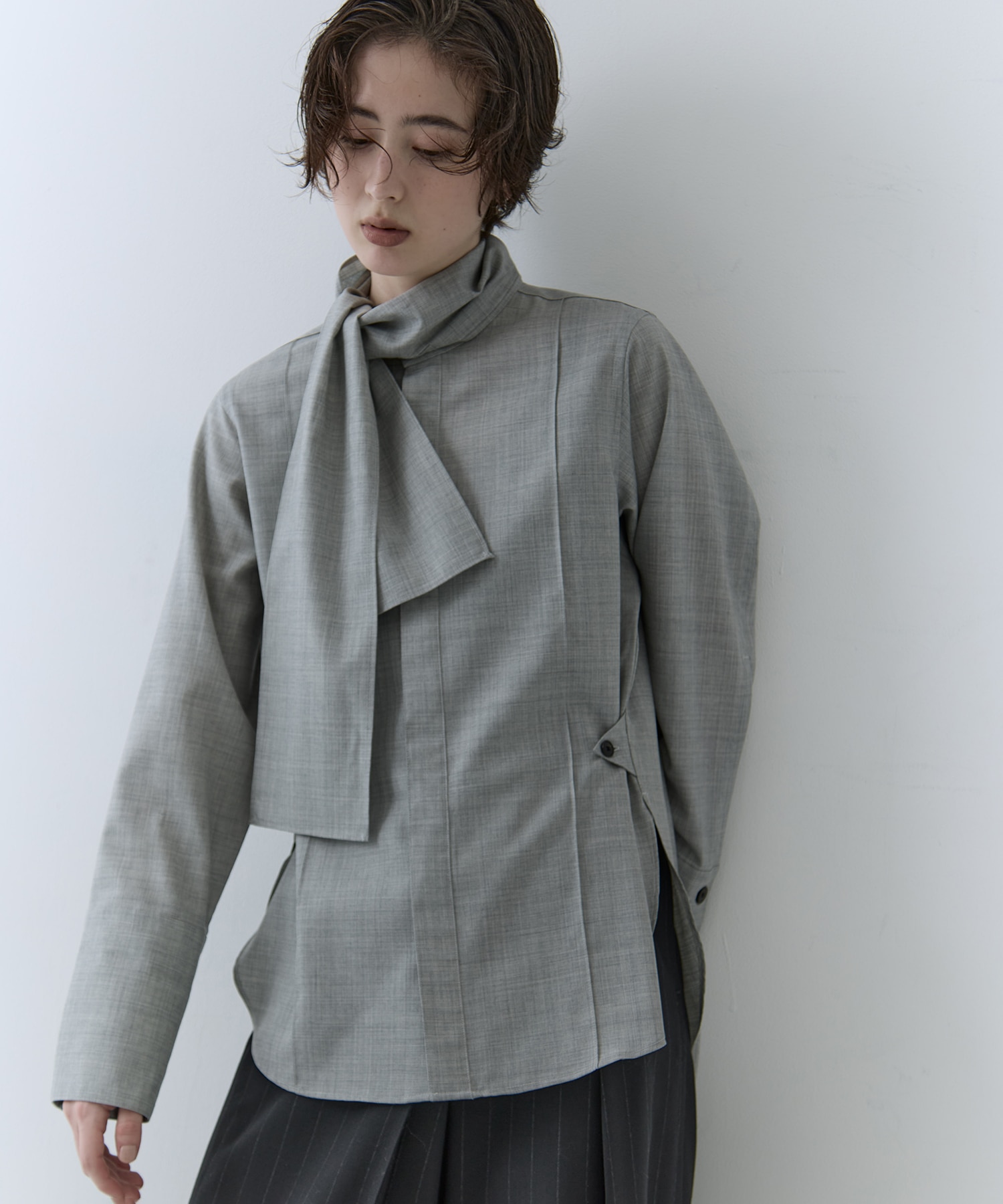 Waist Tucked Wool Shirt STUDIOUS