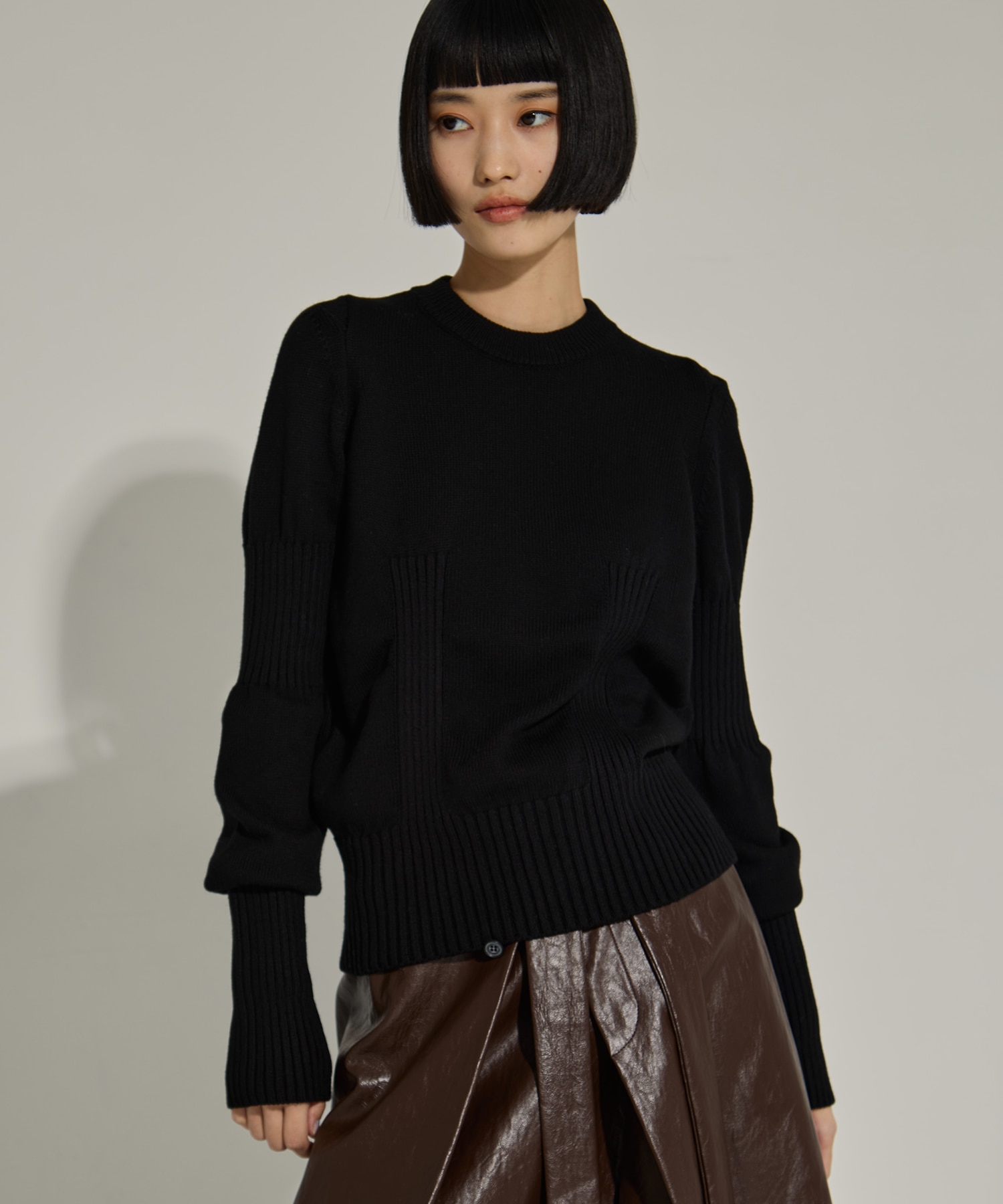 AKES-005（パフスリーブニット） AKANE UTSUNOMIYA