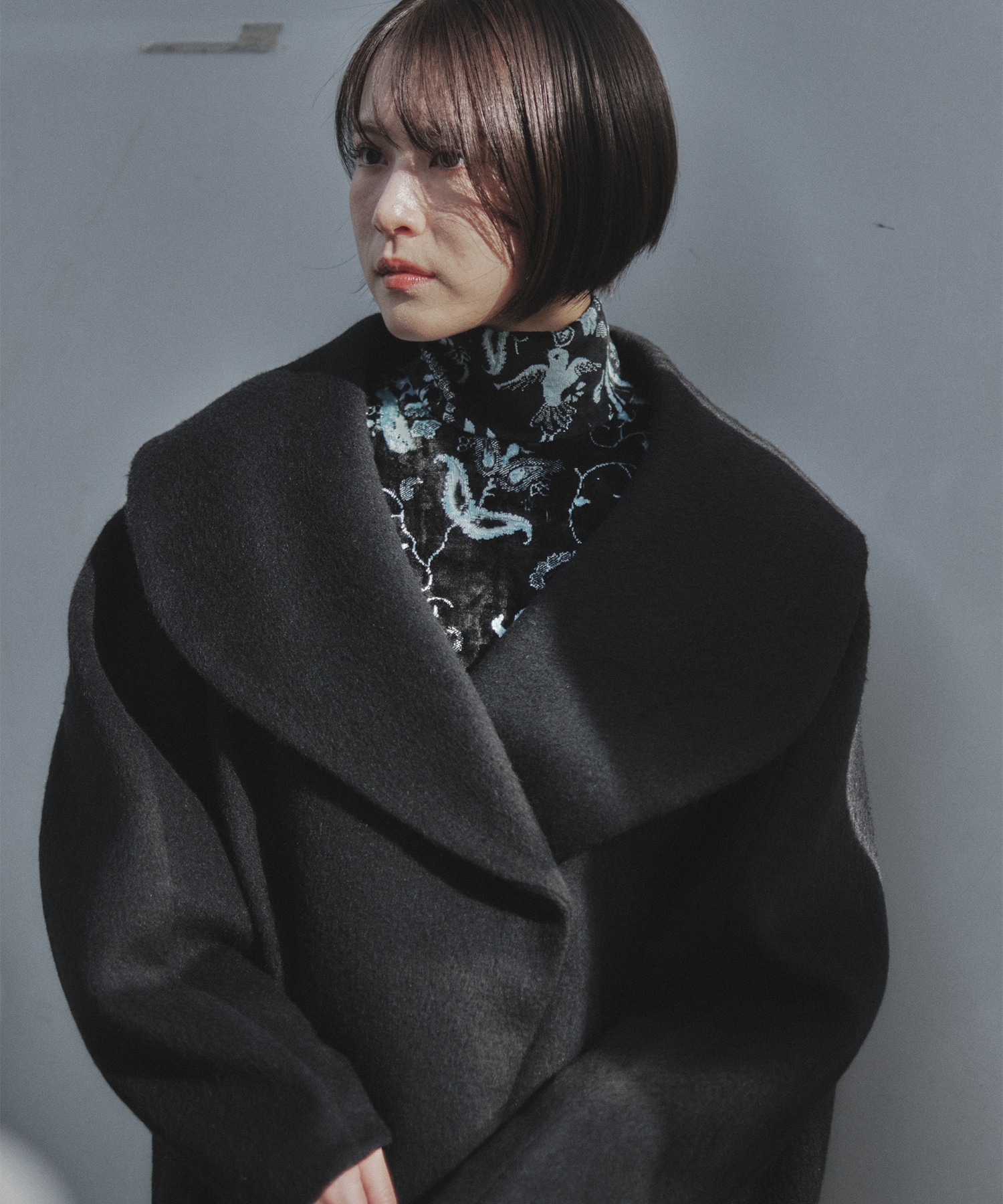 Wool Arupaka Shawl Collar Short Cort Mame Kurogouchi