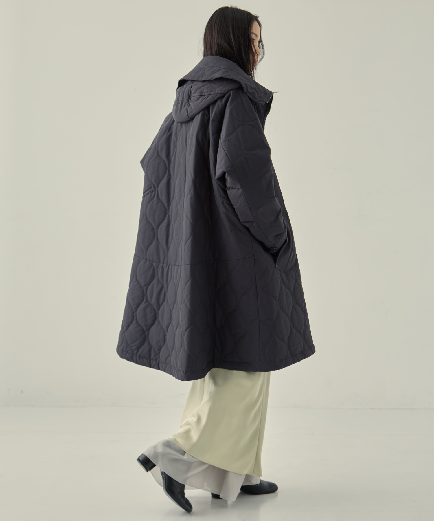 リサイクル60/40クロスキルティングフーディー VACHEMENT