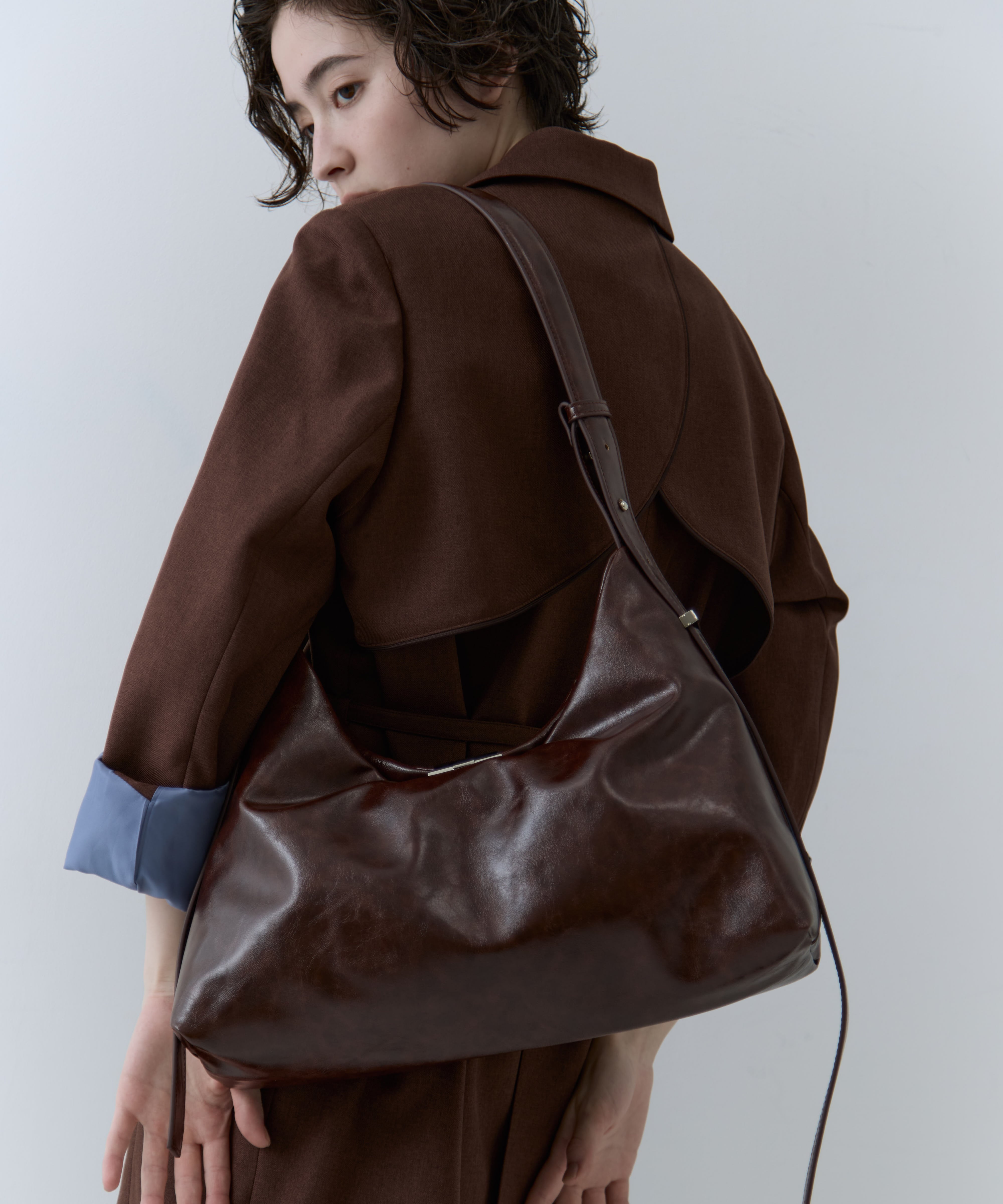 UND PARTS ACCENT ONE HANDLE BAG AMERI