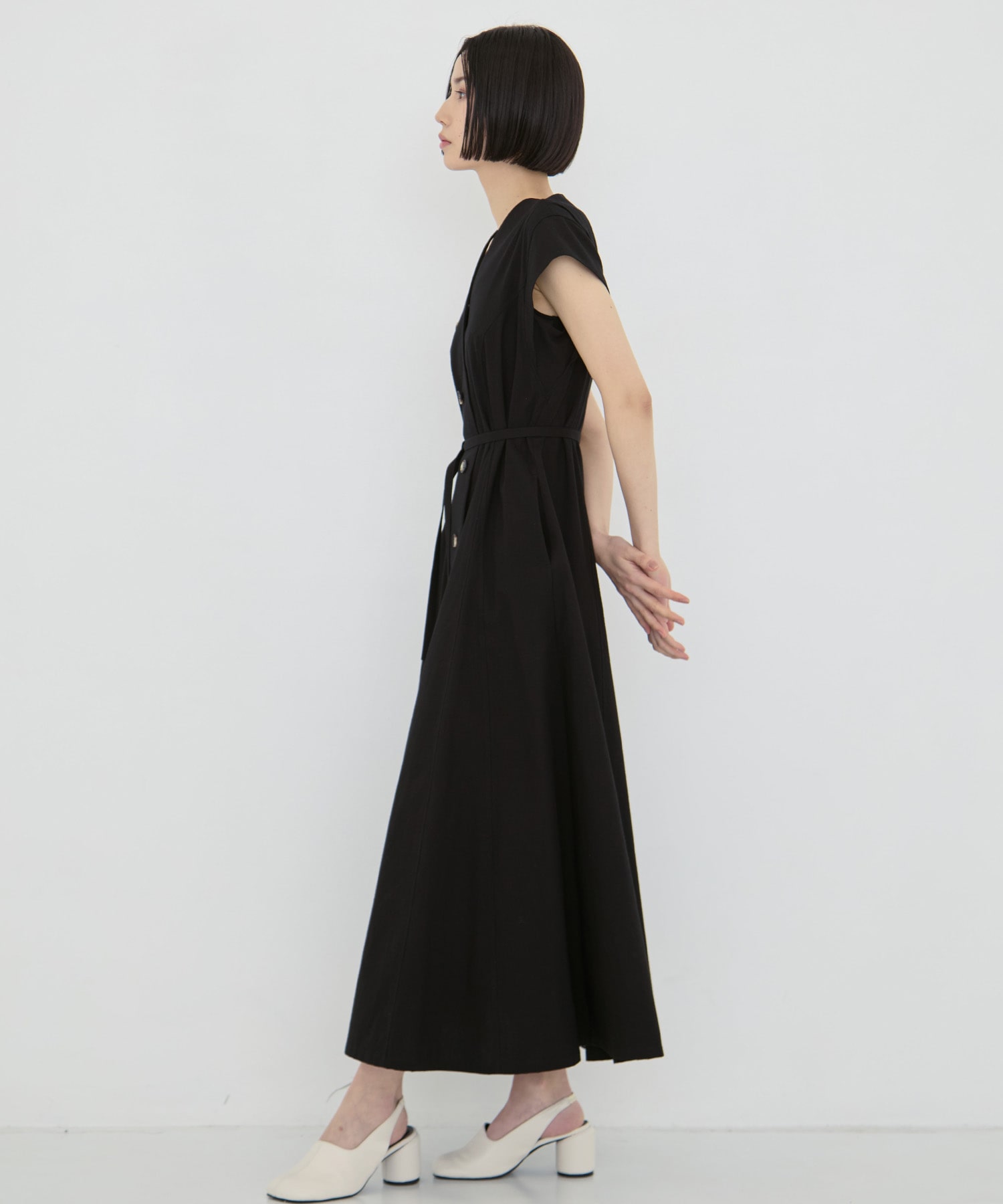 Sesilia asymmetry panel dress AKIRANAKA
