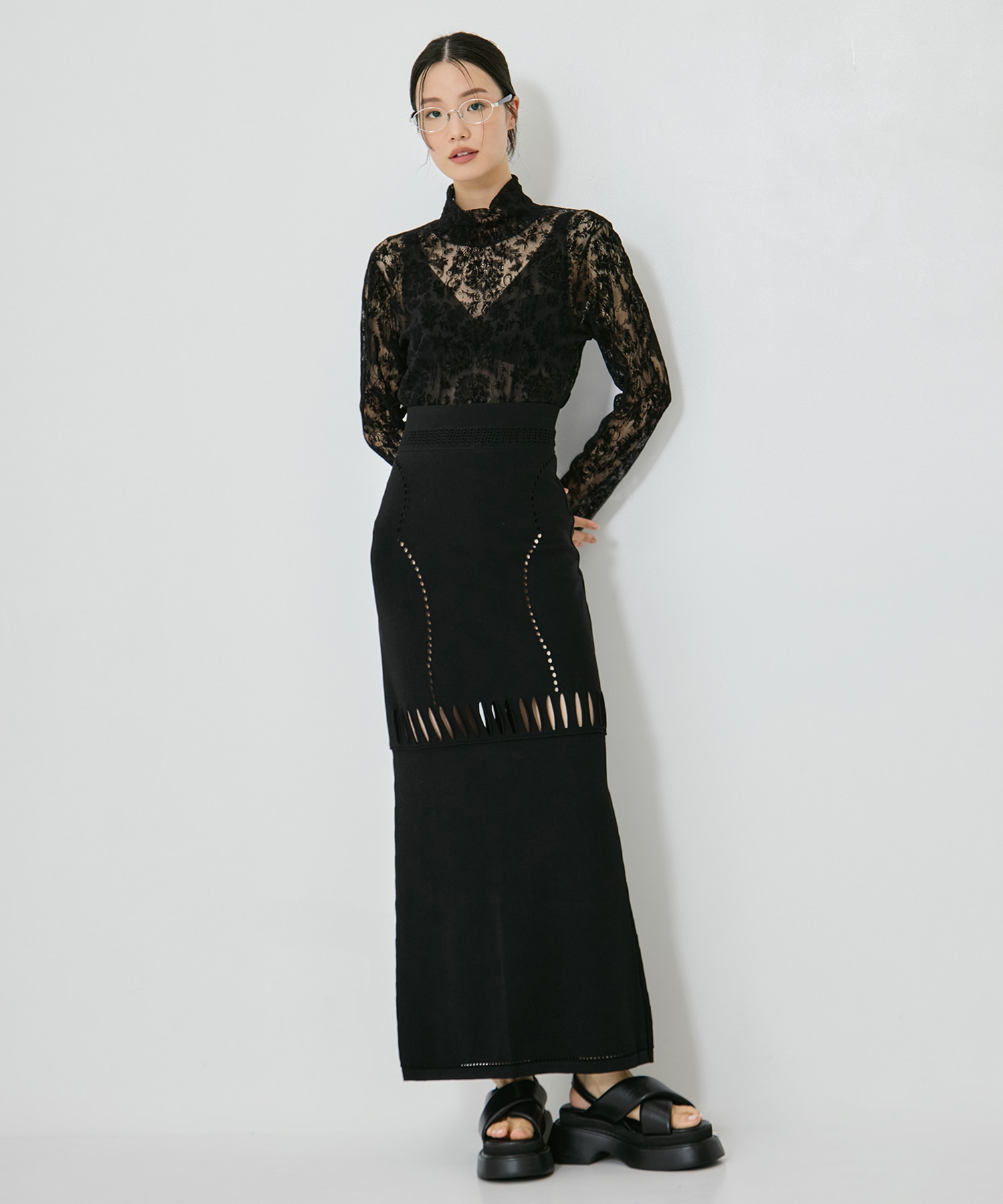 Stretch Flocky Lace Top STUDIOUS