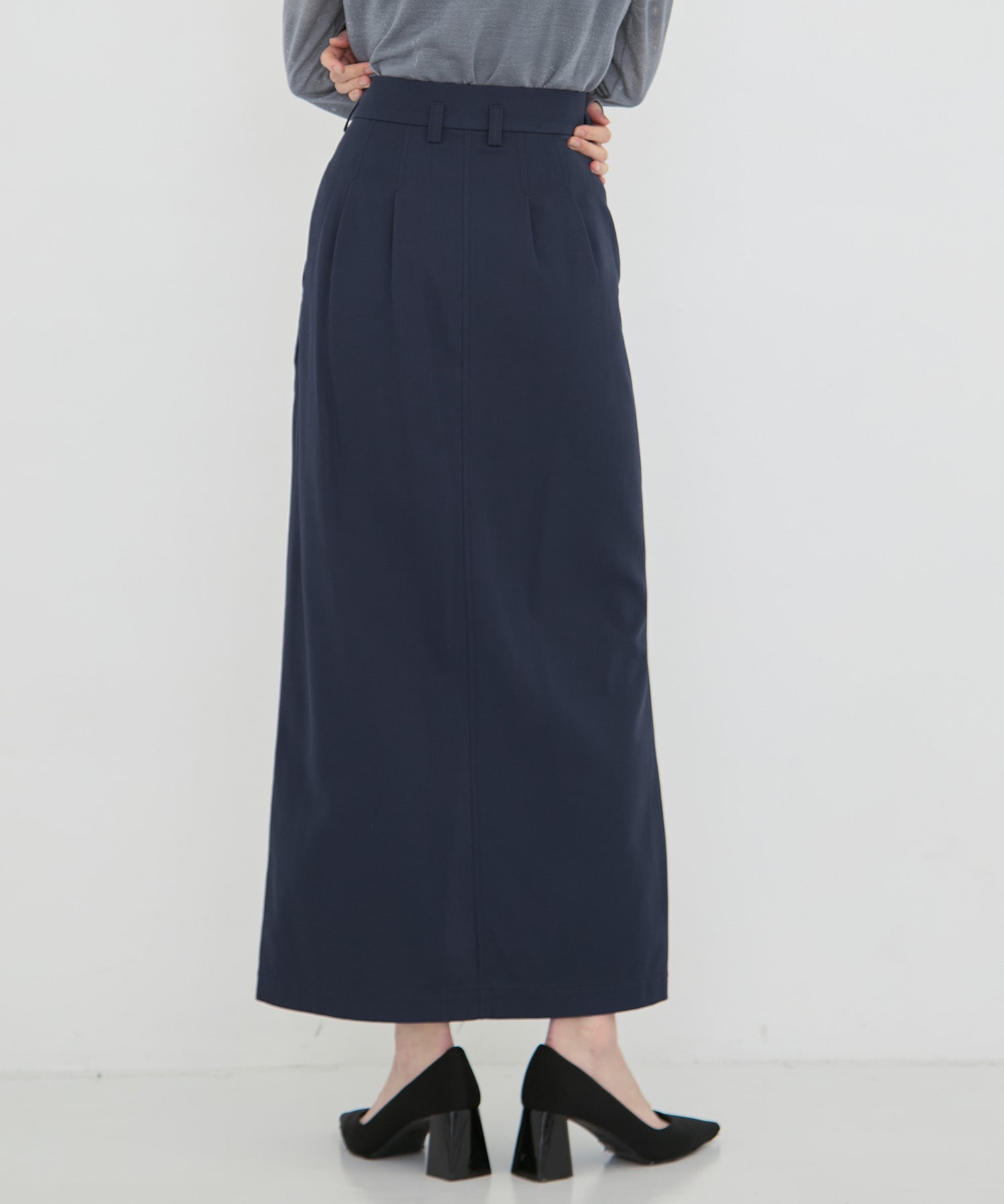 Cording Embroidery Detailed I-line Skirt Mame Kurogouchi