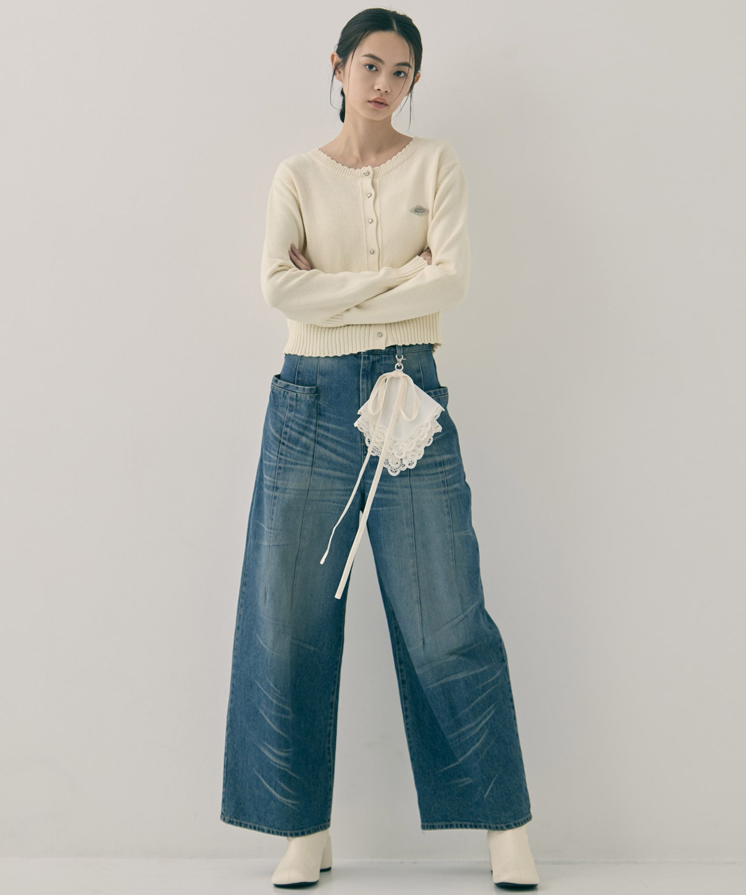 doily lace ribbon key charm tanakadaisuke