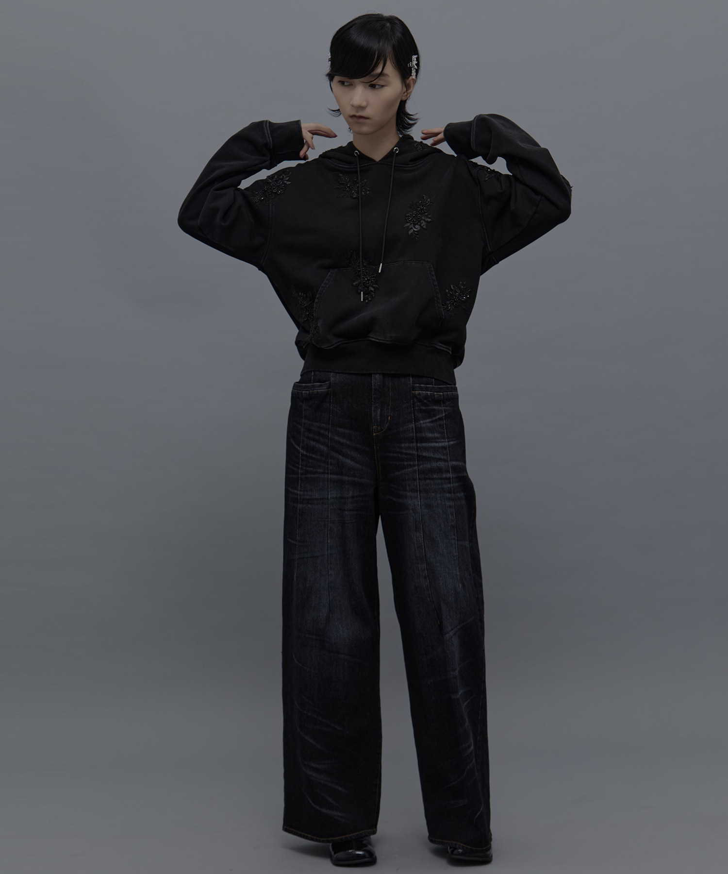 crystal hair clip left tanakadaisuke