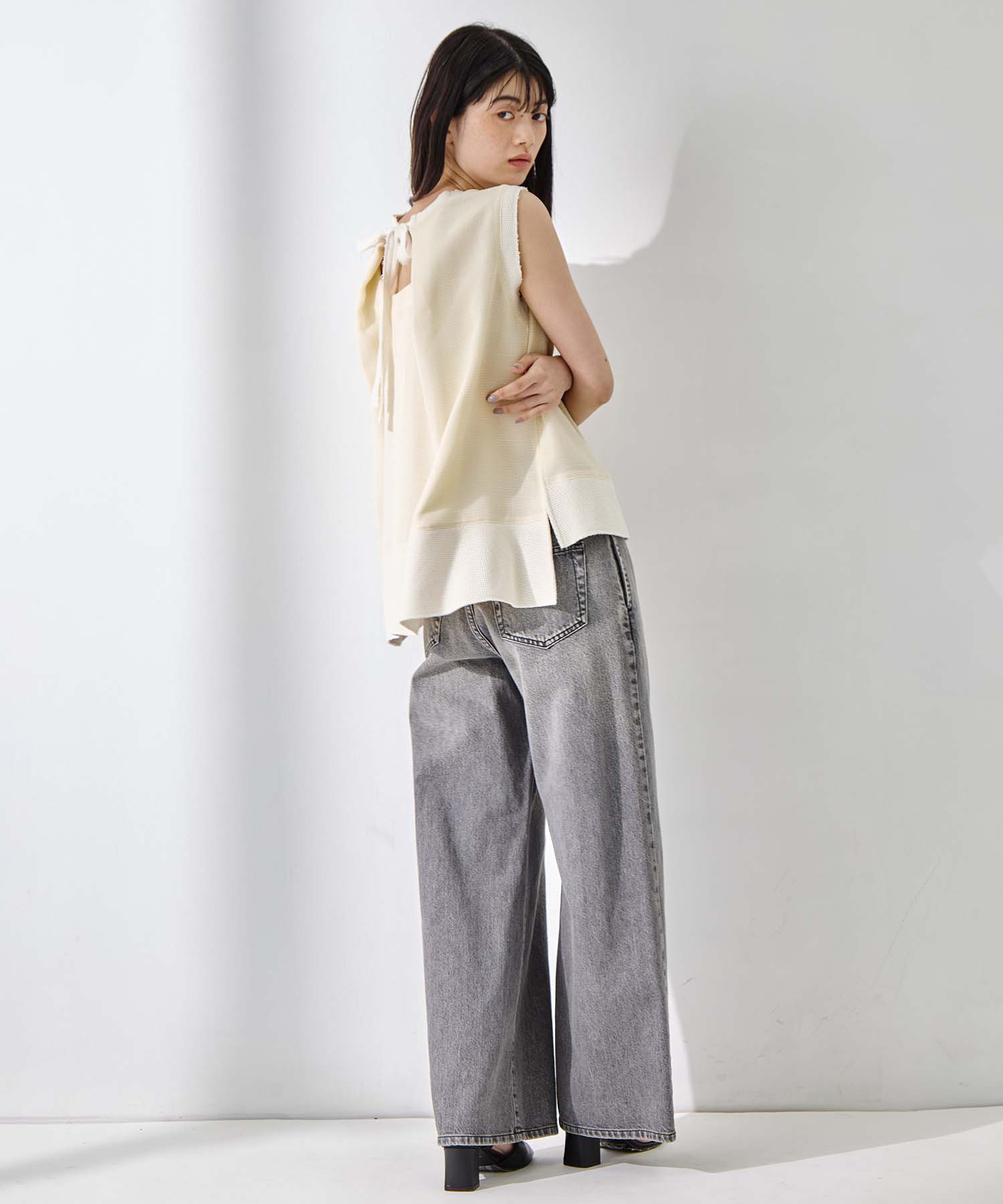 Sleeveless Washable Mesh Blouse 