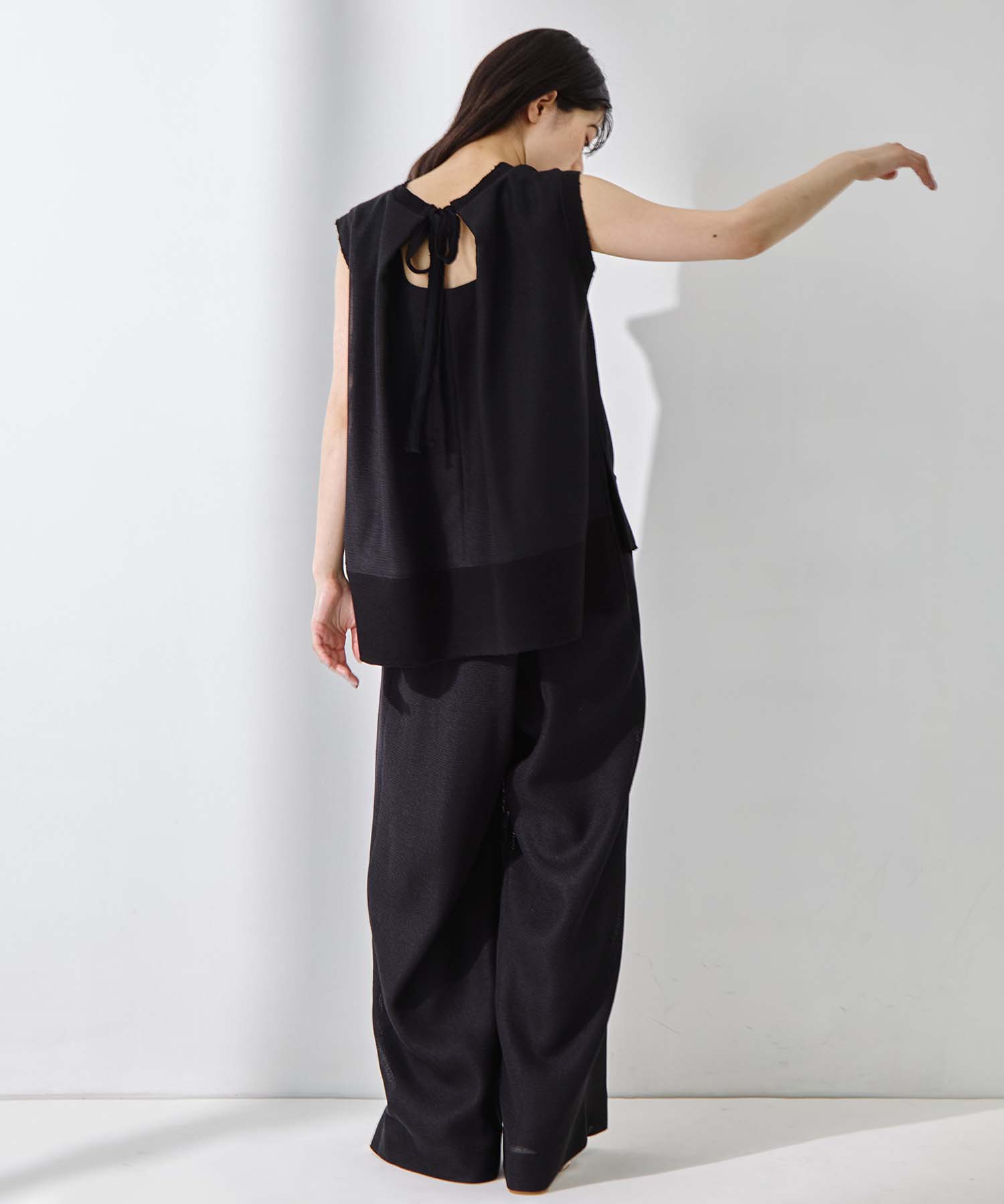 Sleeveless Washable Mesh Blouse 