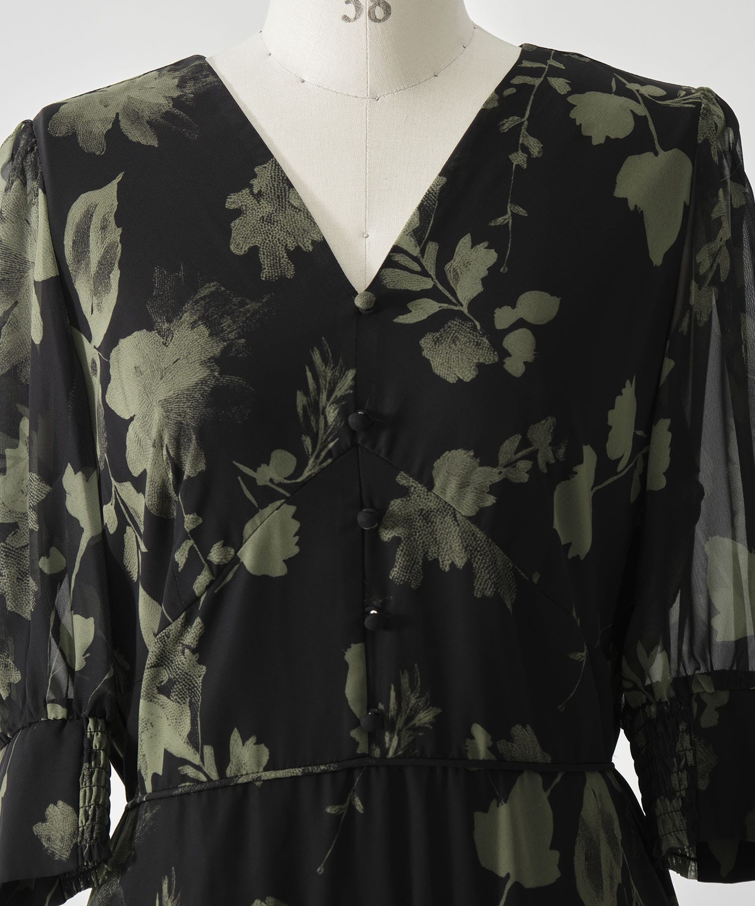 GRAINY FLOWER CHIFFON DRESS AMERI