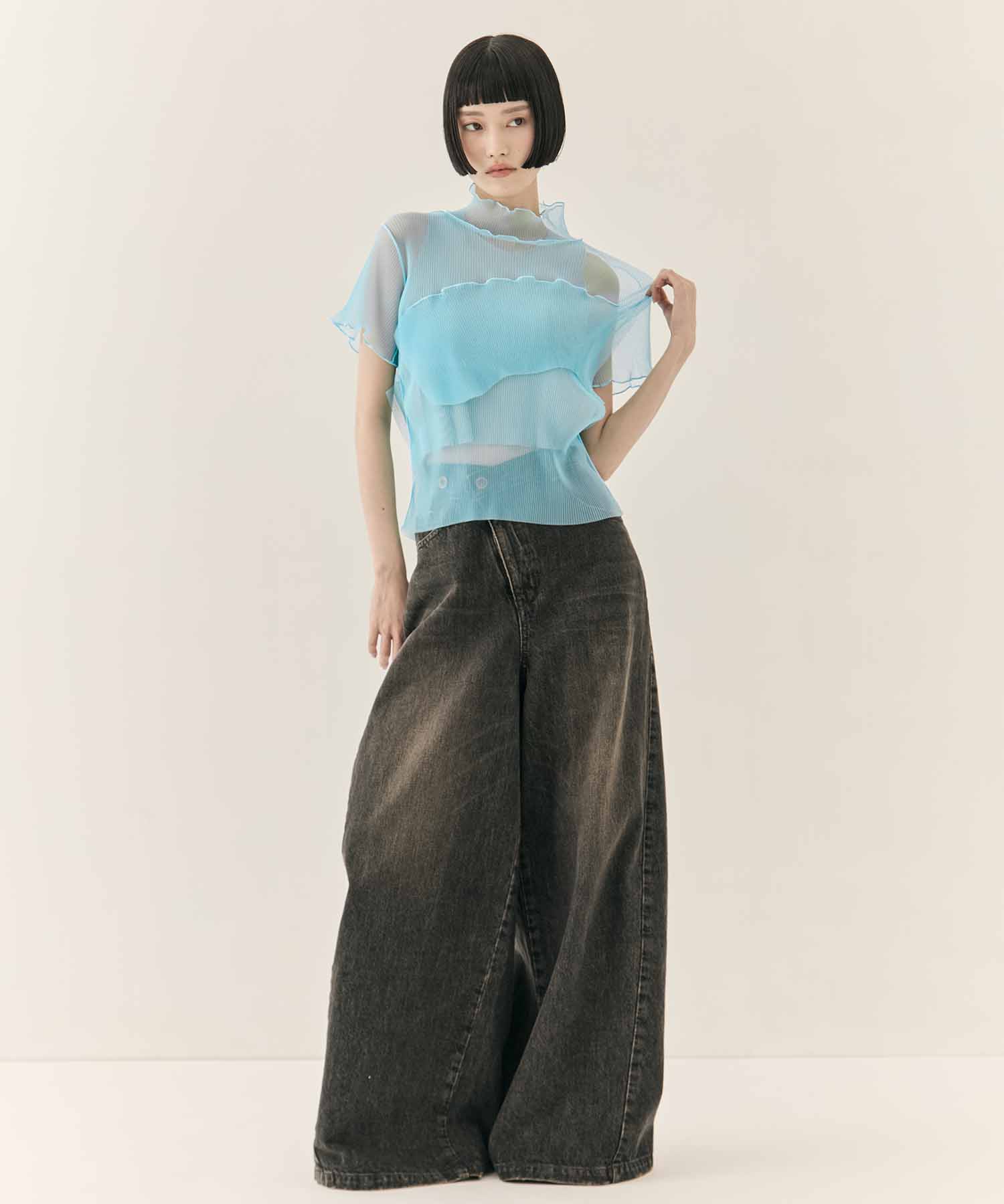 GHOST TODO TOP SHORTSLEEVE HIGHNECK +INNER kotohayokozawa