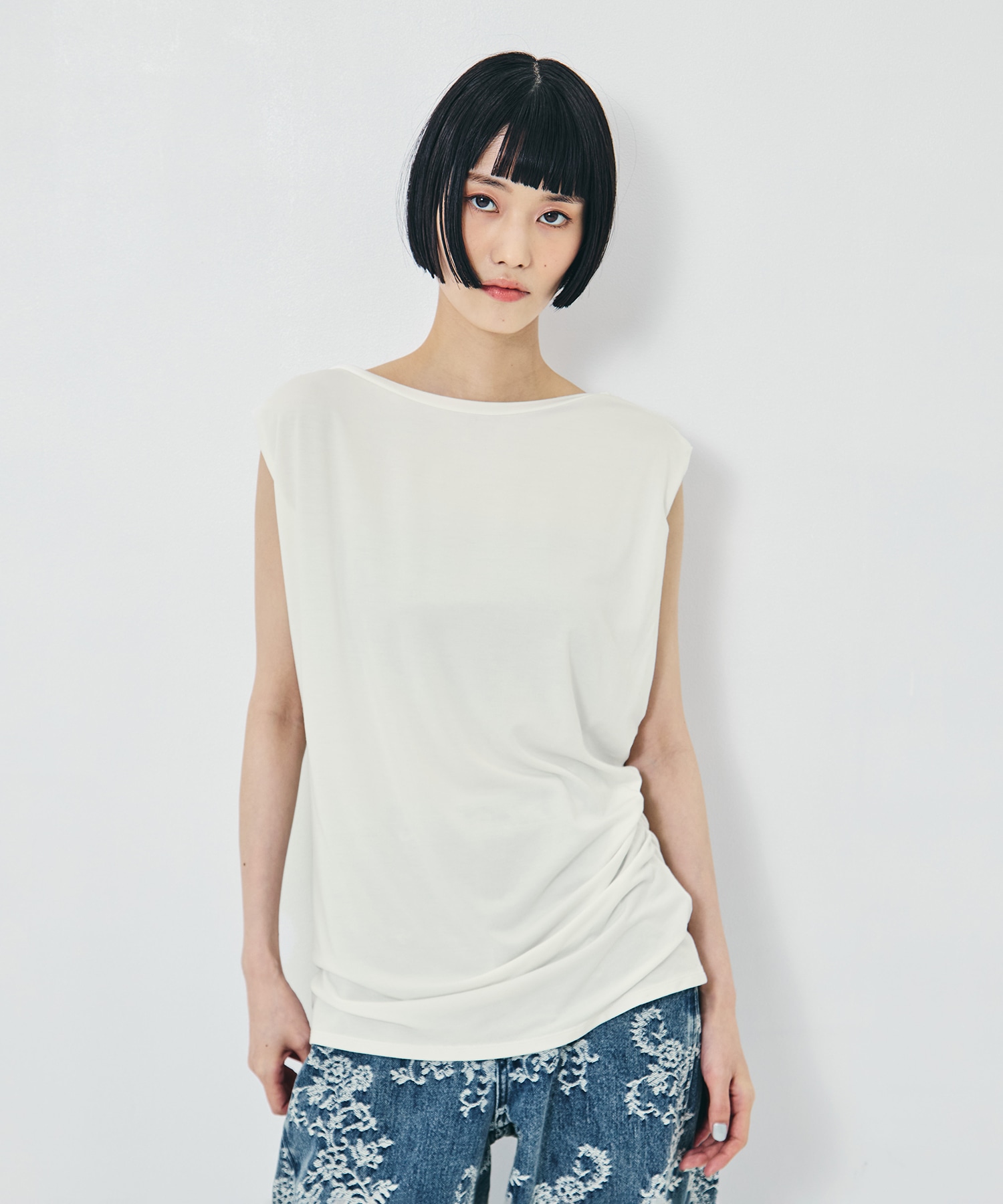 別注collagen no sleeve tops determ
