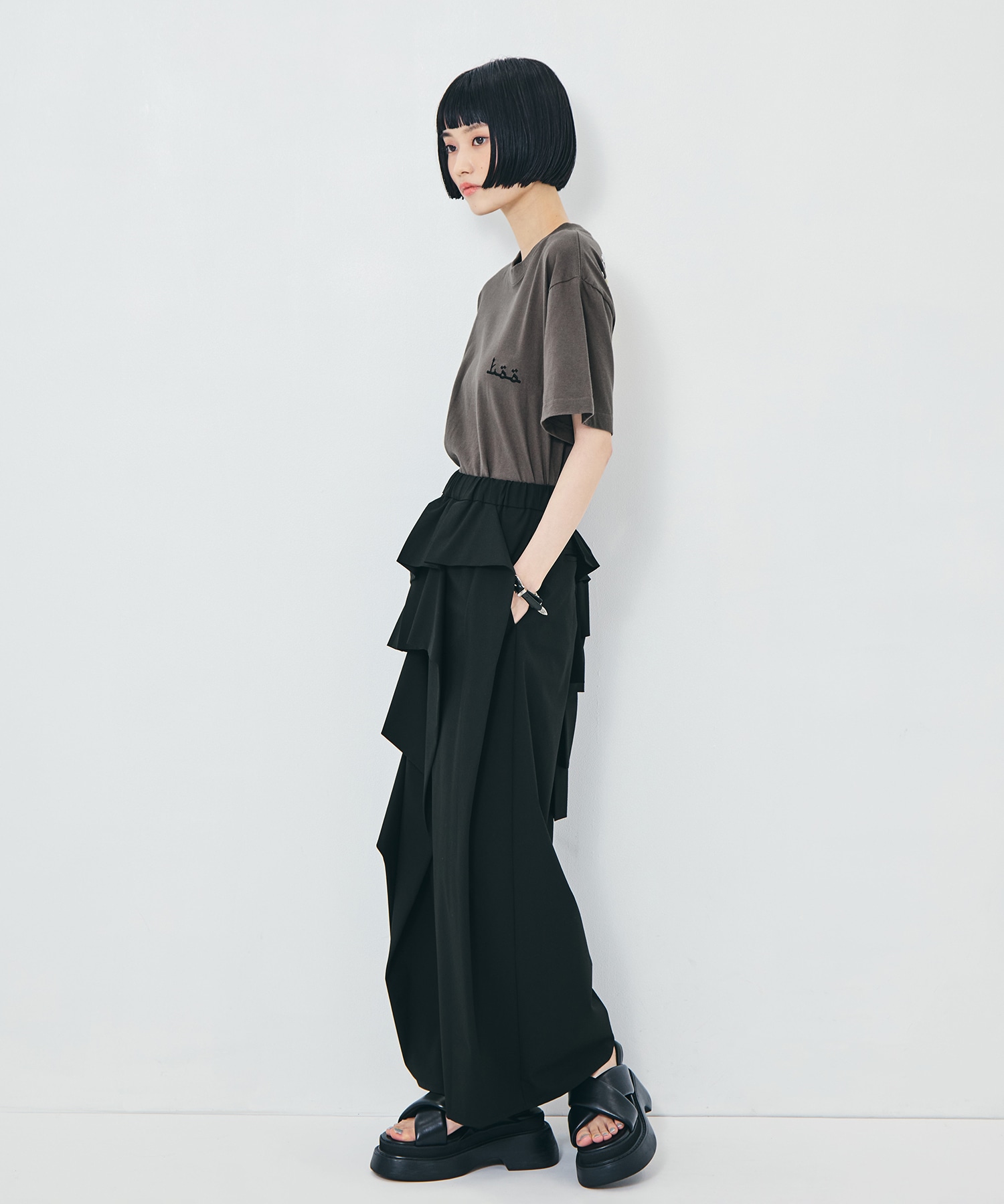別注 RUFFLE PANTS TAAKK