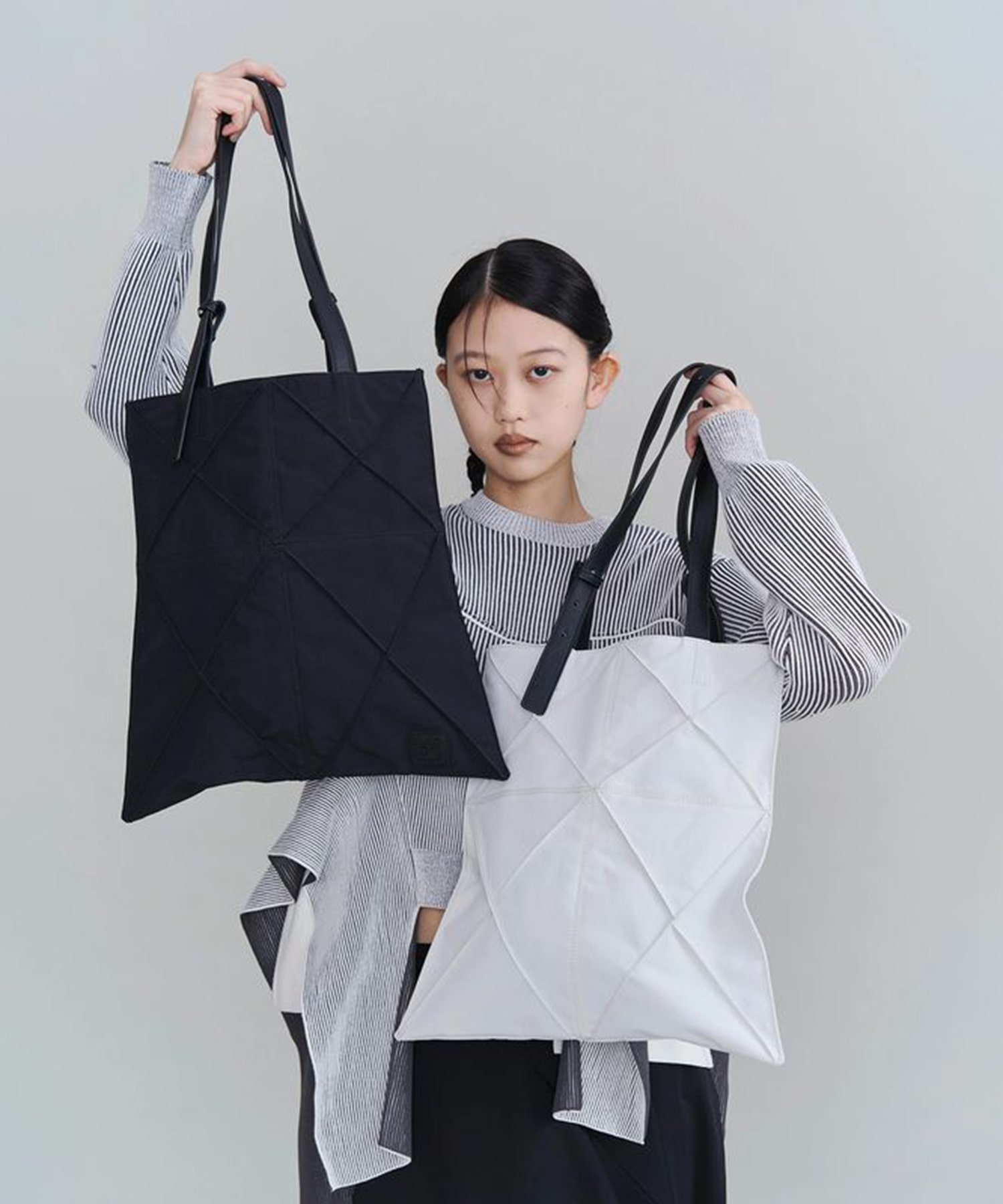 ORIGAMI BLOCK TOTE UN3D.