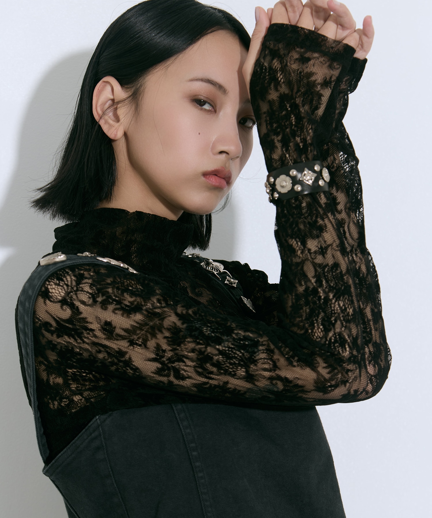 Leather roll bangle TOGA