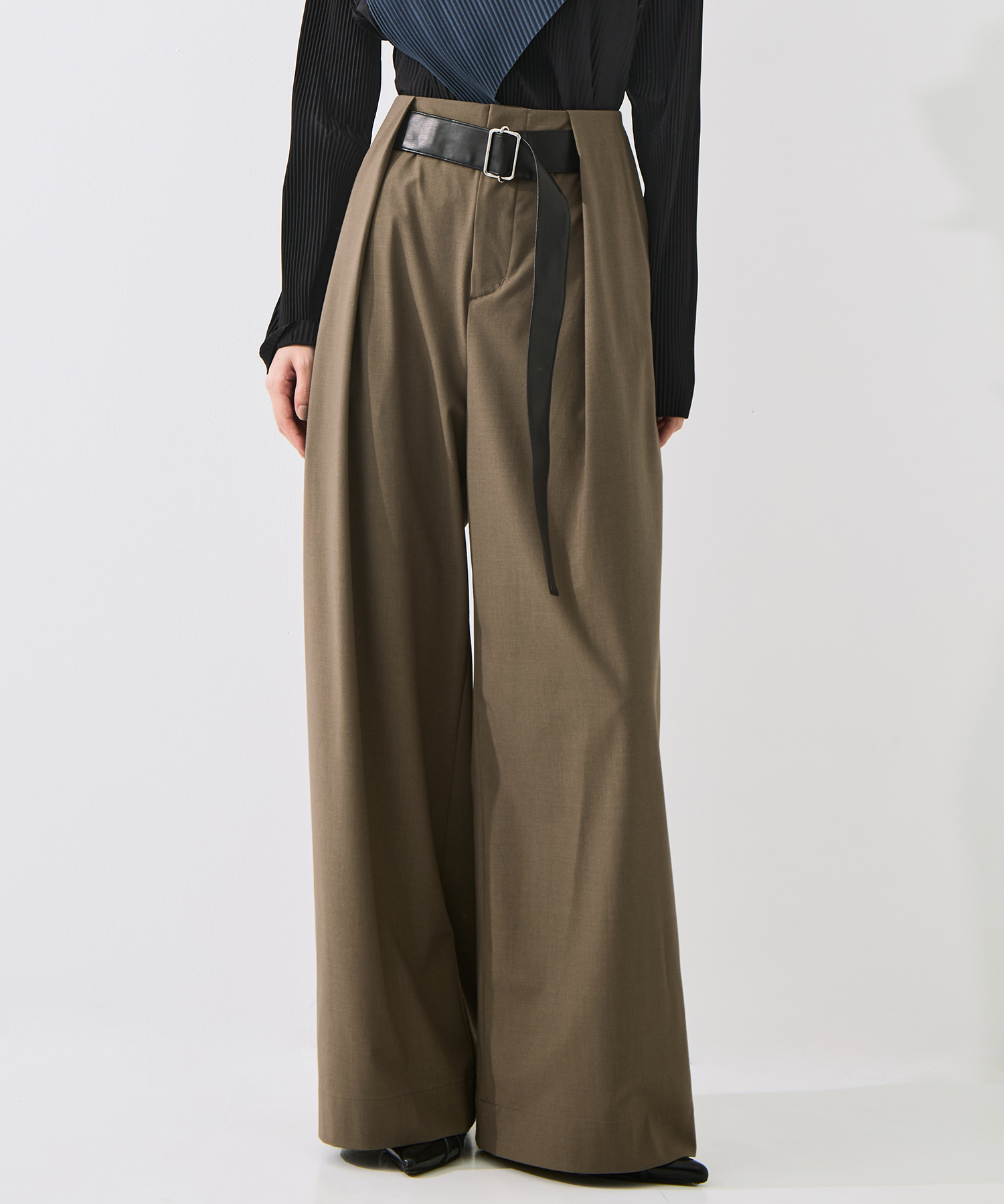 Belted Trousers STUDIOUS