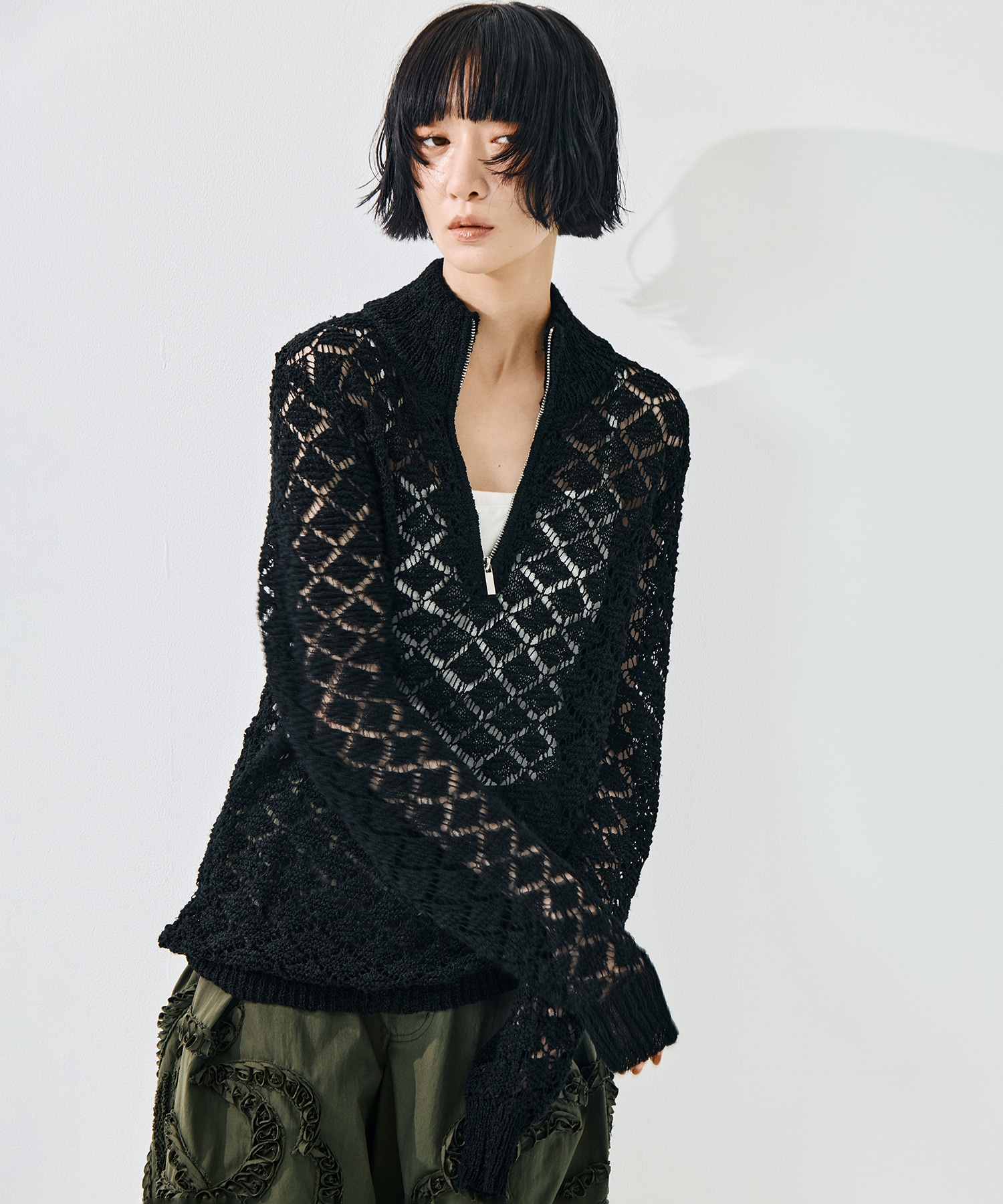 MULTI-COLORED HALF-ZIP KNIT TAAKK