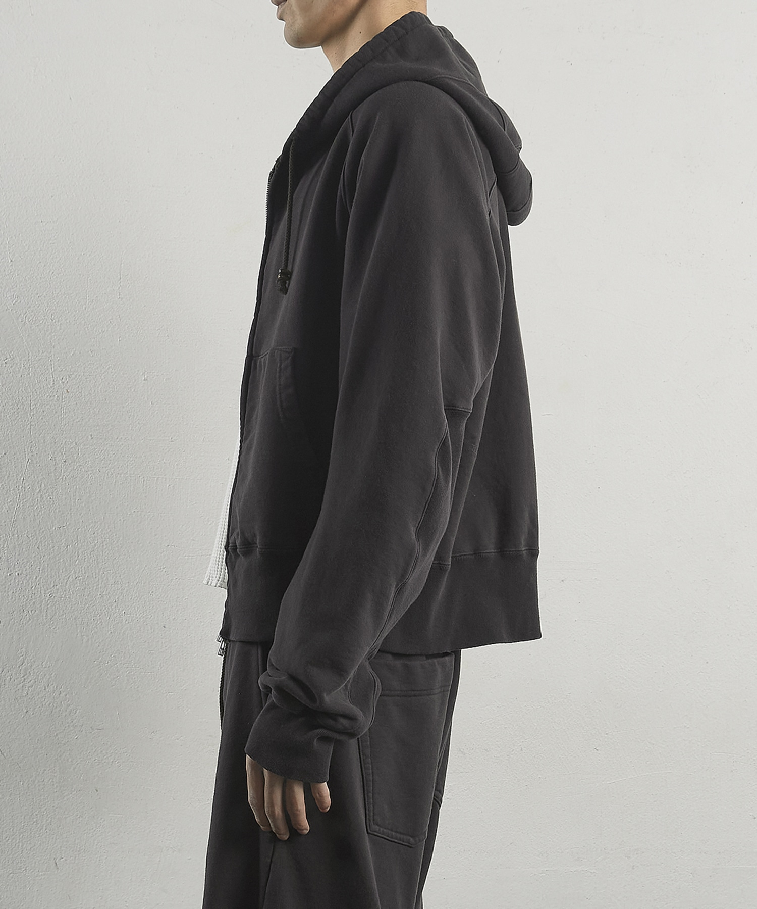 PANELLED ZIP UP HOODIE NVRFRGT