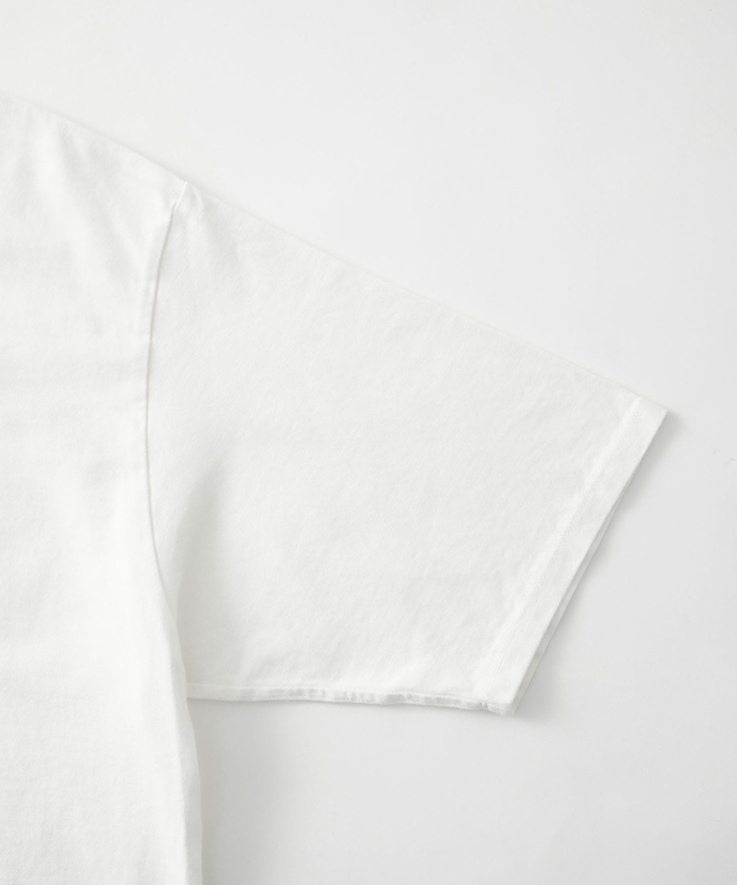 DWELLER S/S TEE 39 by LORD ECHO 