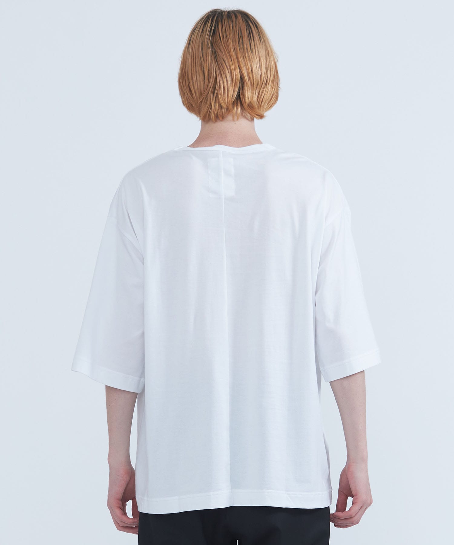 BIRD FEATHER S/S BIG T SHAREEF
