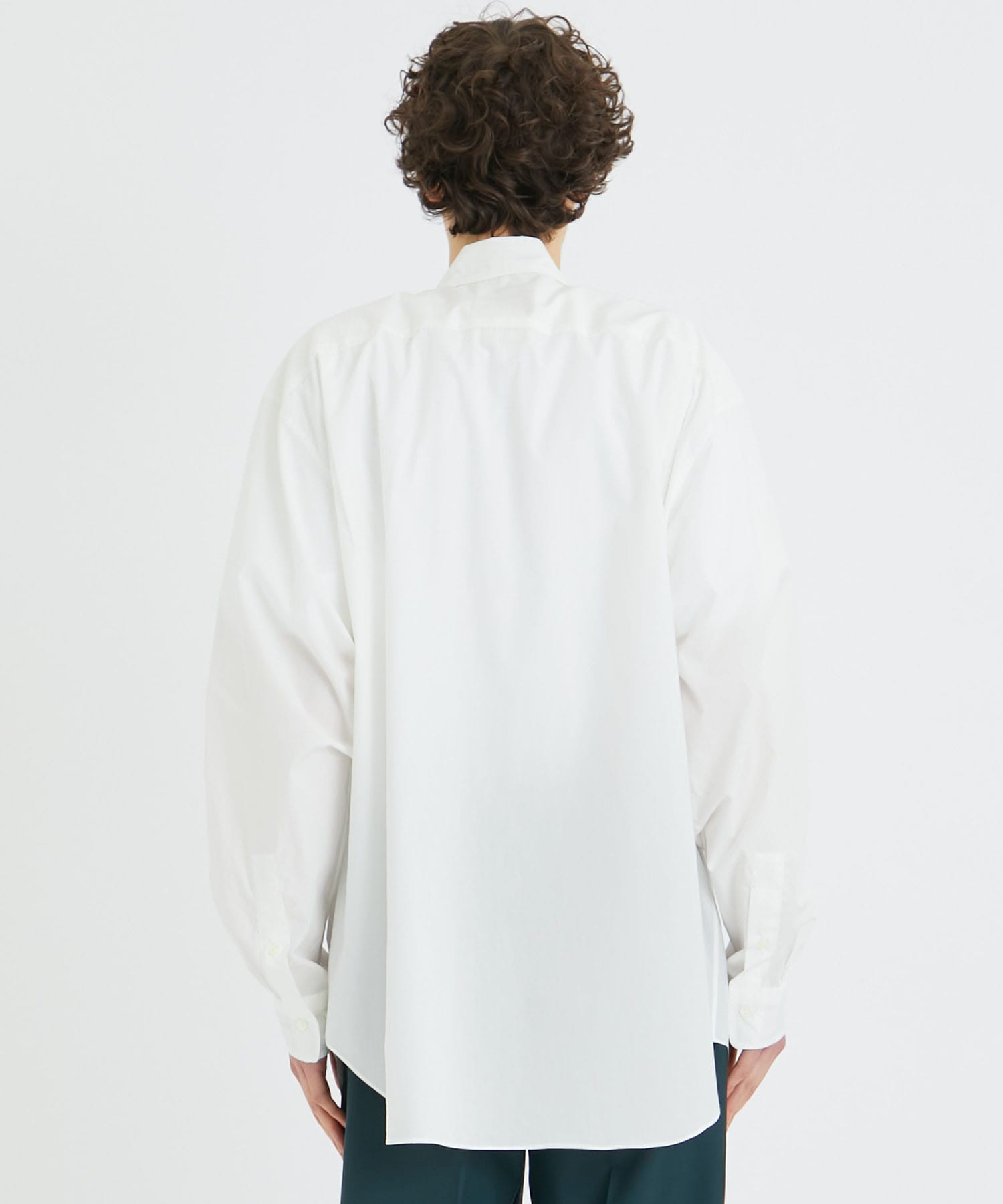 HUGE SHIRT | MARKAWARE