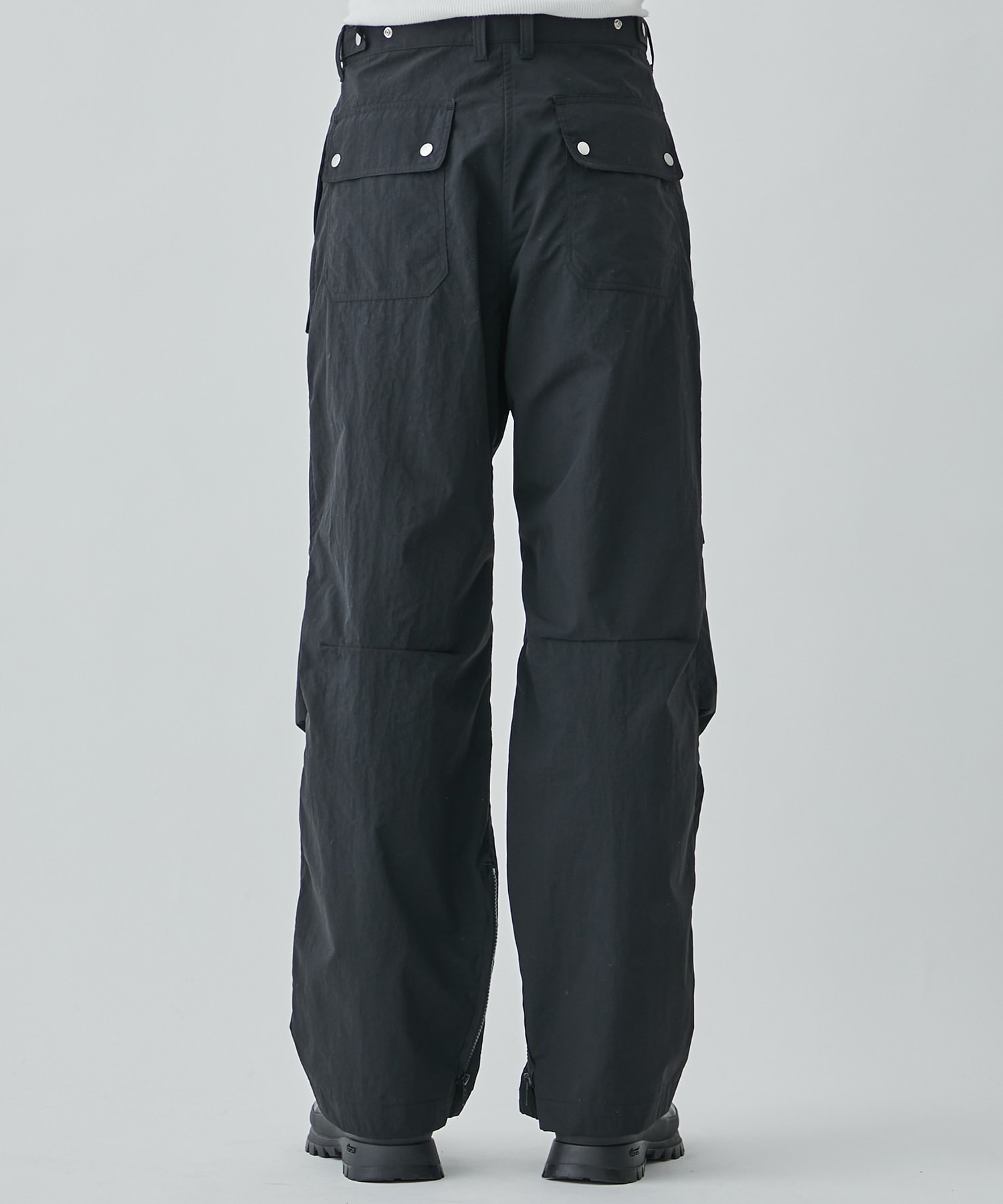 Cargo Pocket Nylon Wide Trousers