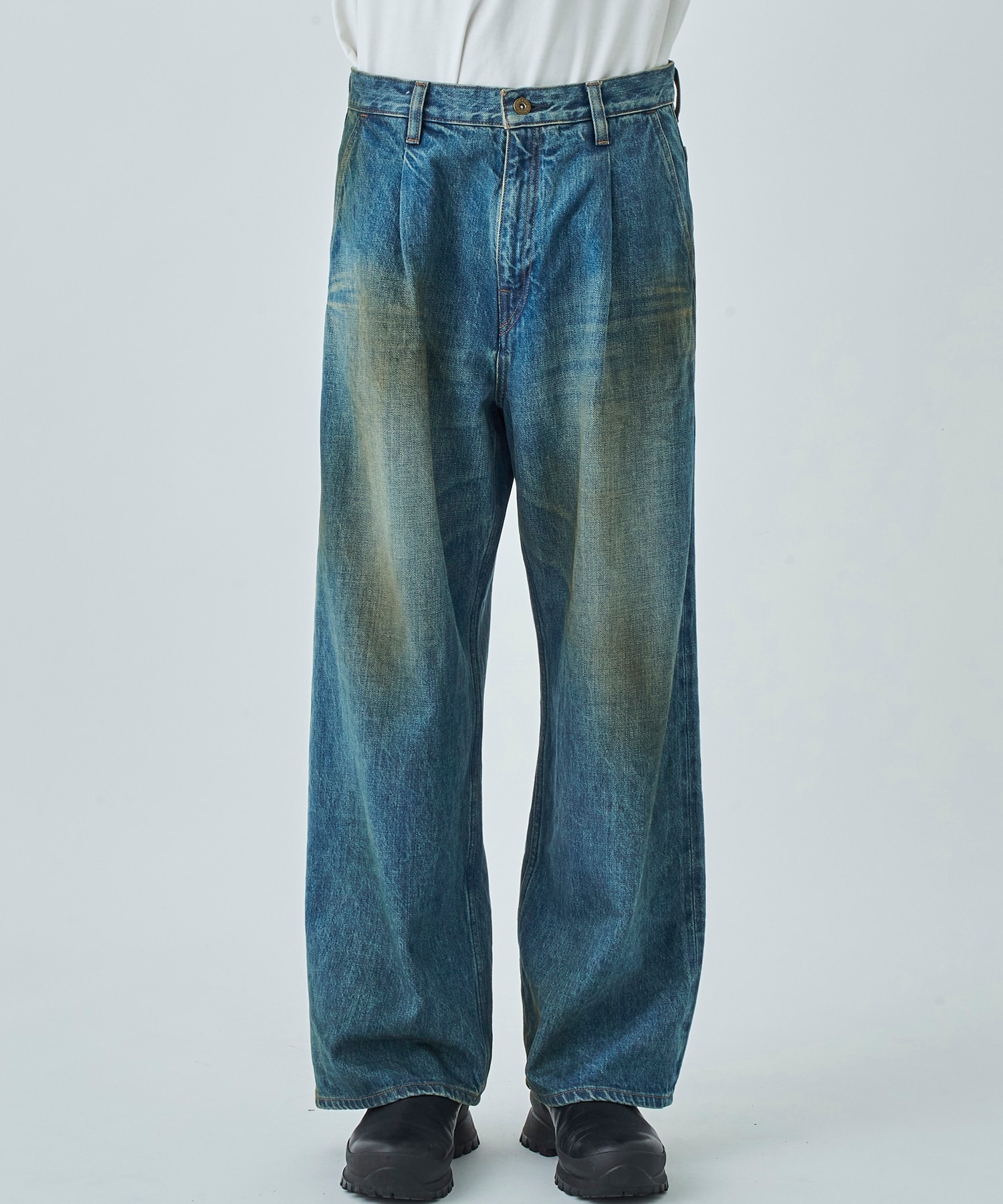 〈別注〉 Selvedge wide jeans-Vintage wash superNova.