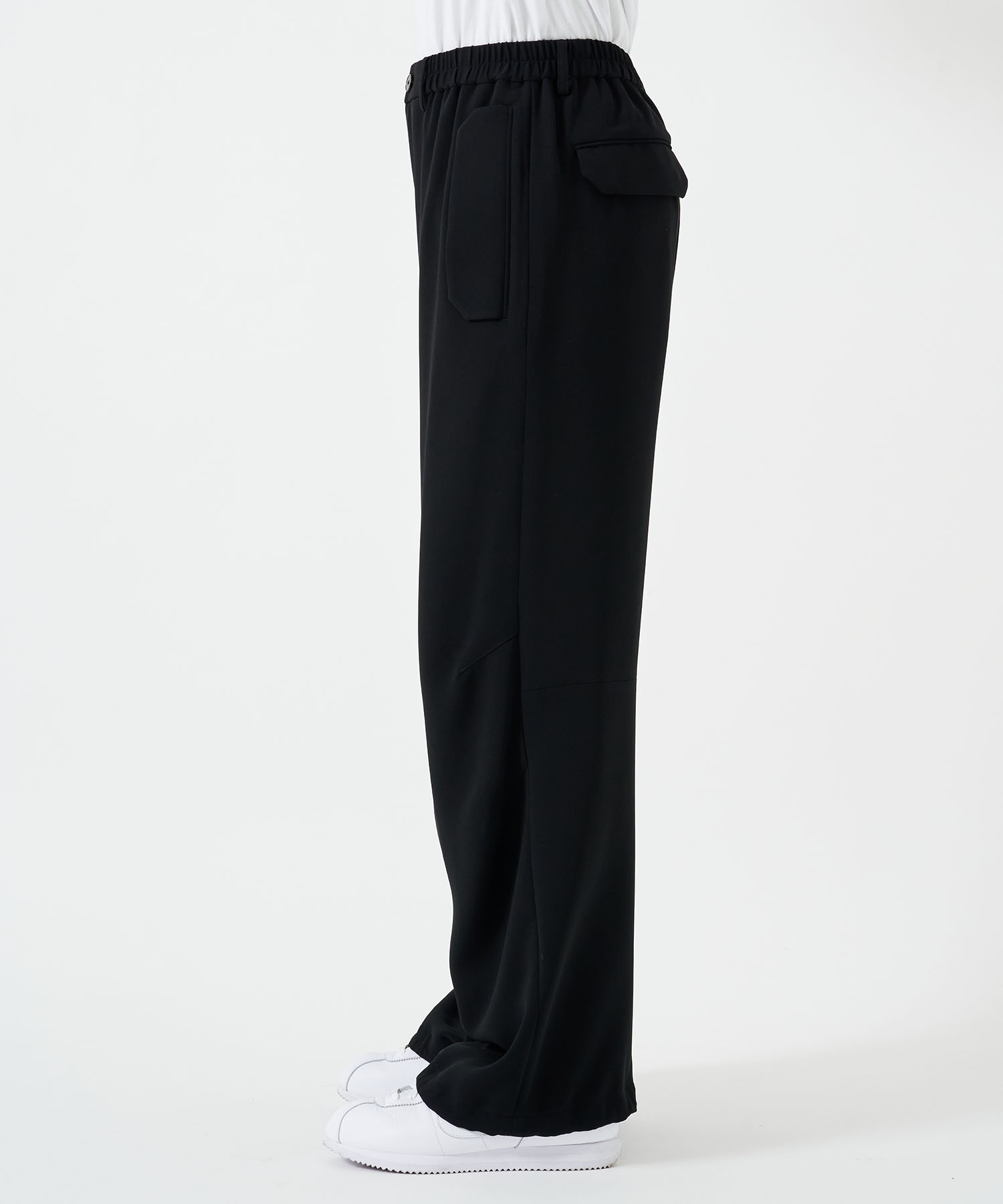 ESSENTIAL RELAX WIDE PANTS STUDIOUS