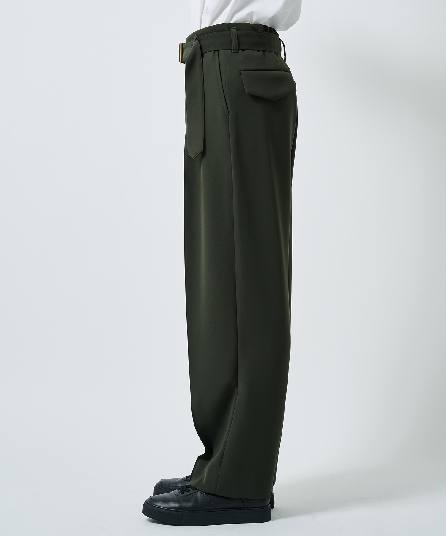 〈別注〉SLACKS CULLNI