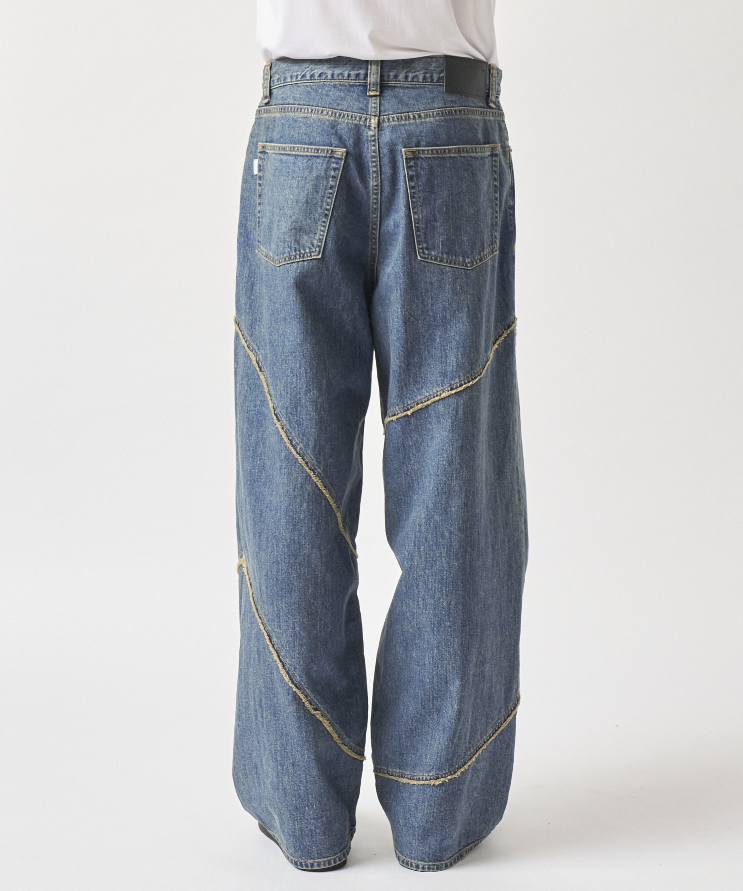 DISTORTED DENIM PANTS JieDa