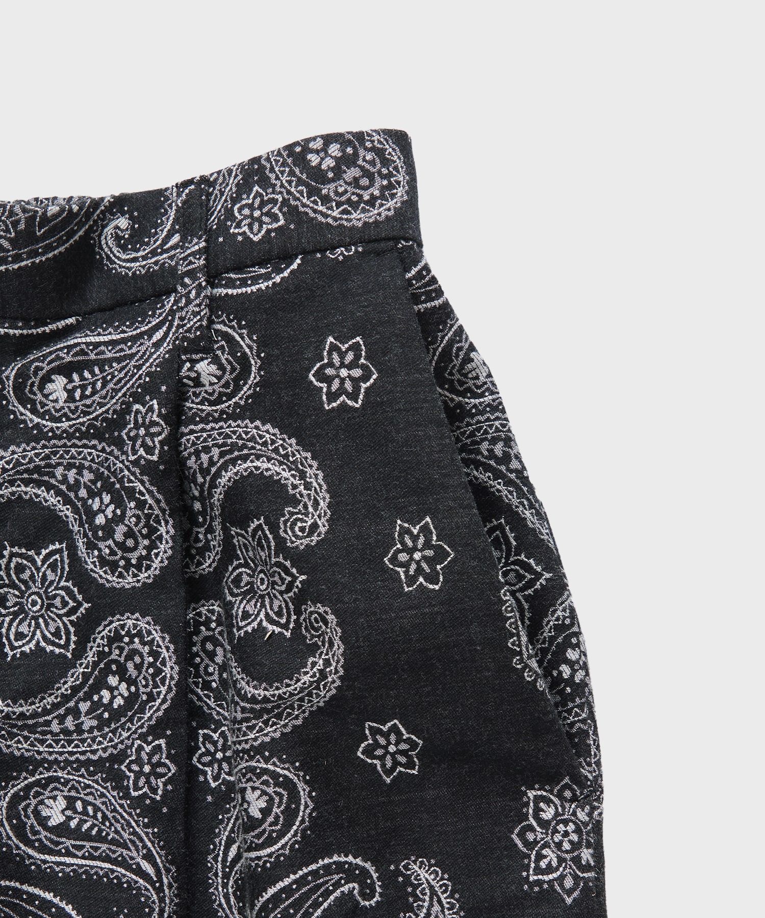 Wide utility trouser -Bandana Jacquard superNova.