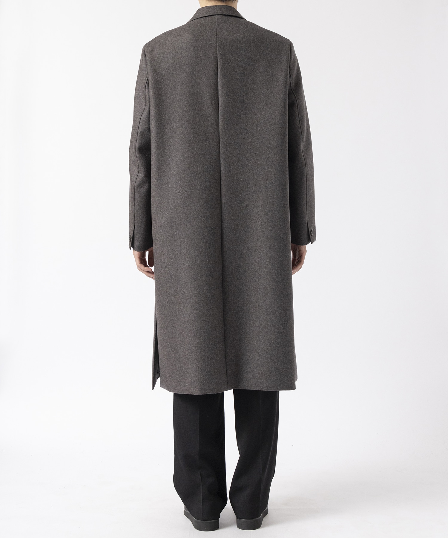 THE DOUBLE PEAKED TAILORED COAT THE RERACS