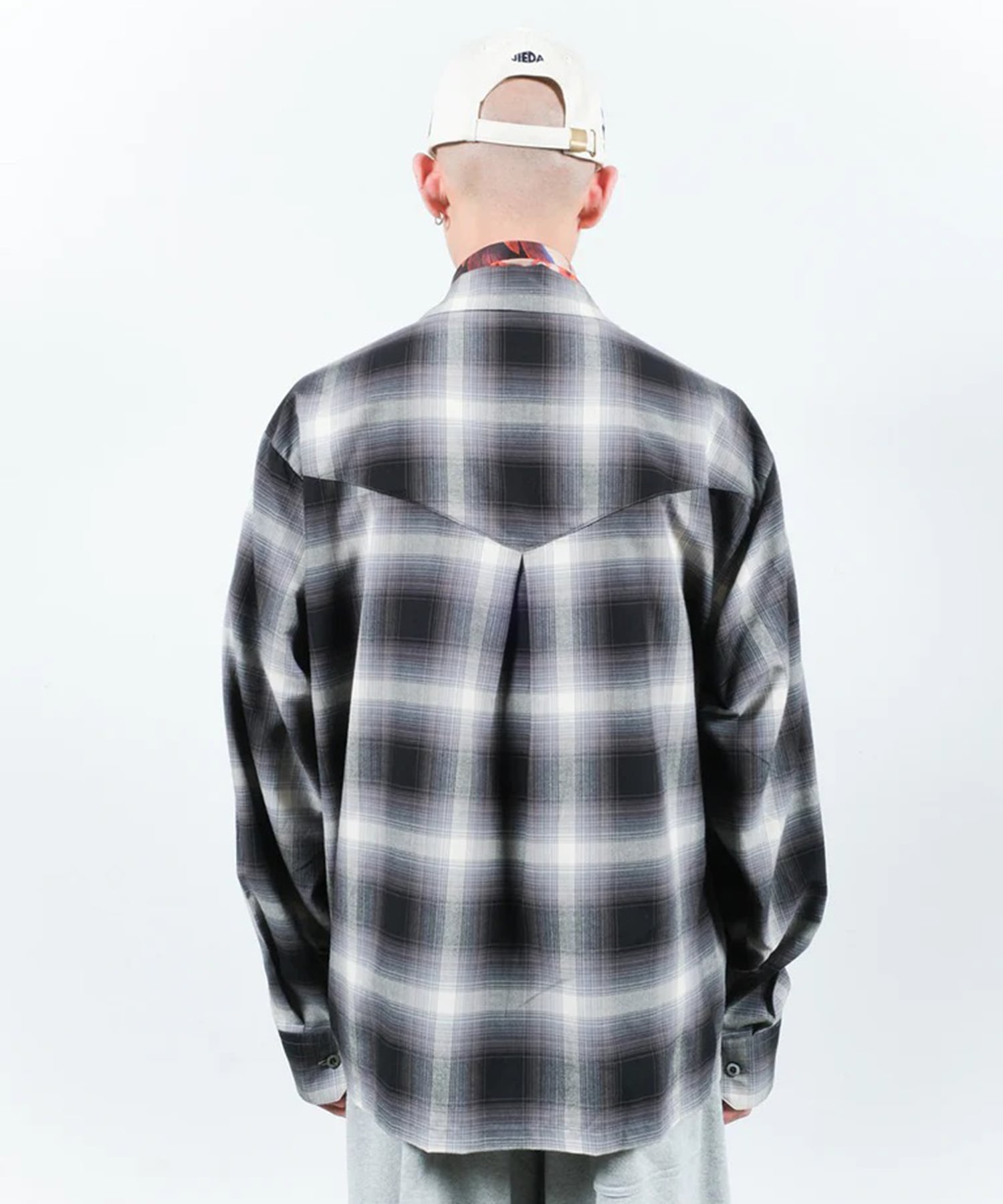 CHECK OPEN COLLAR SHIRT JieDa