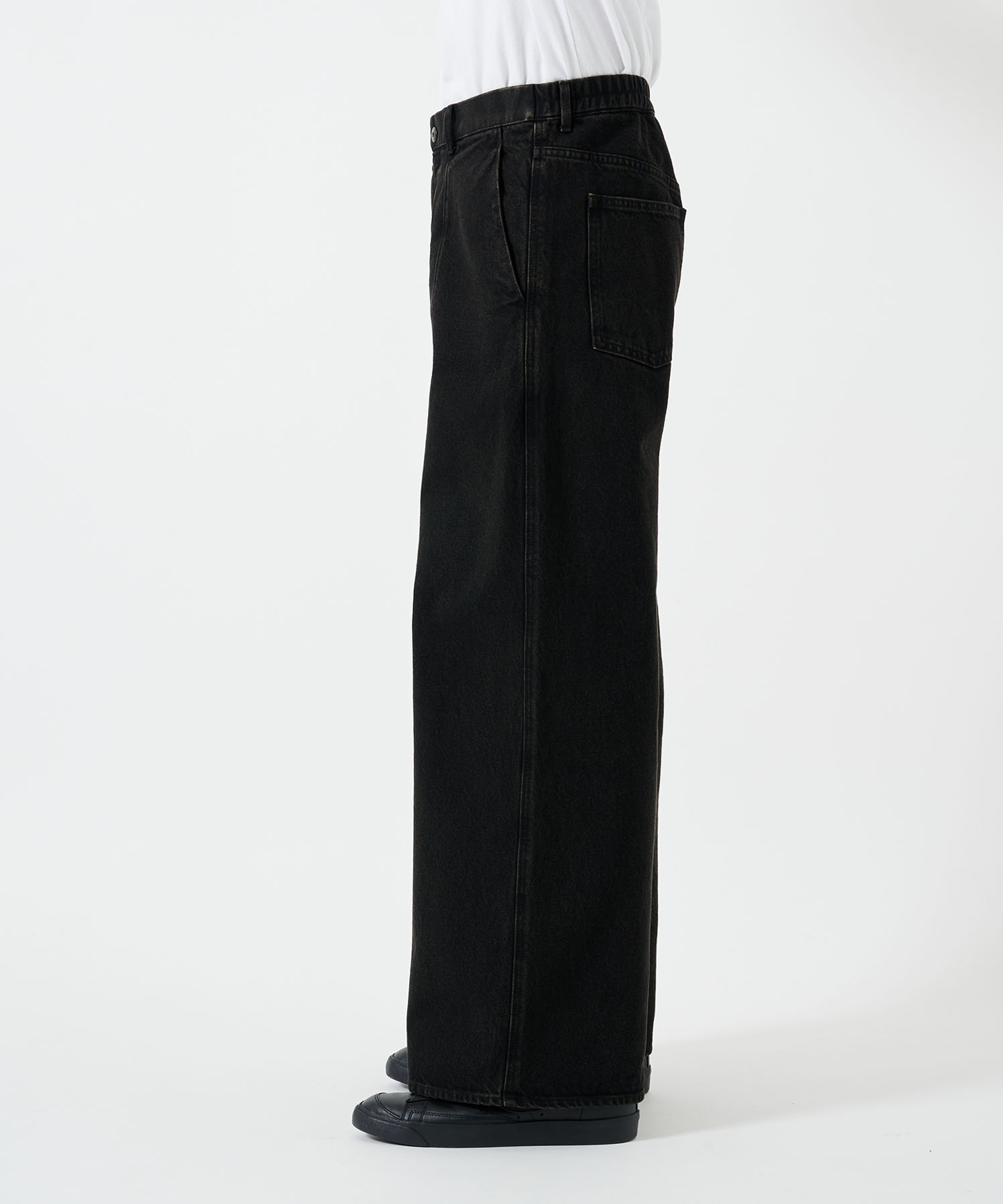 BLEACH OVERDYE DENIM JEANS STUDIOUS