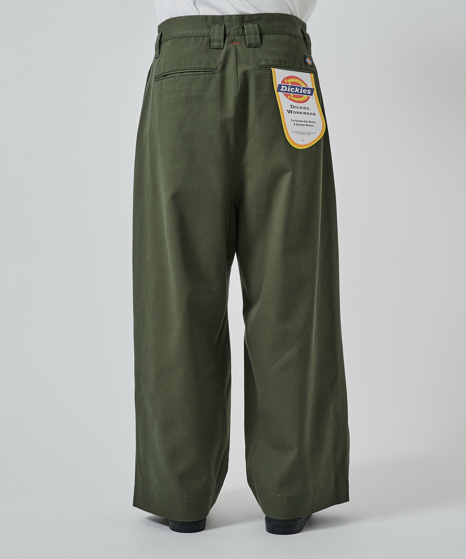 BAGGY WITH DICKIES SHINYAKOZUKA
