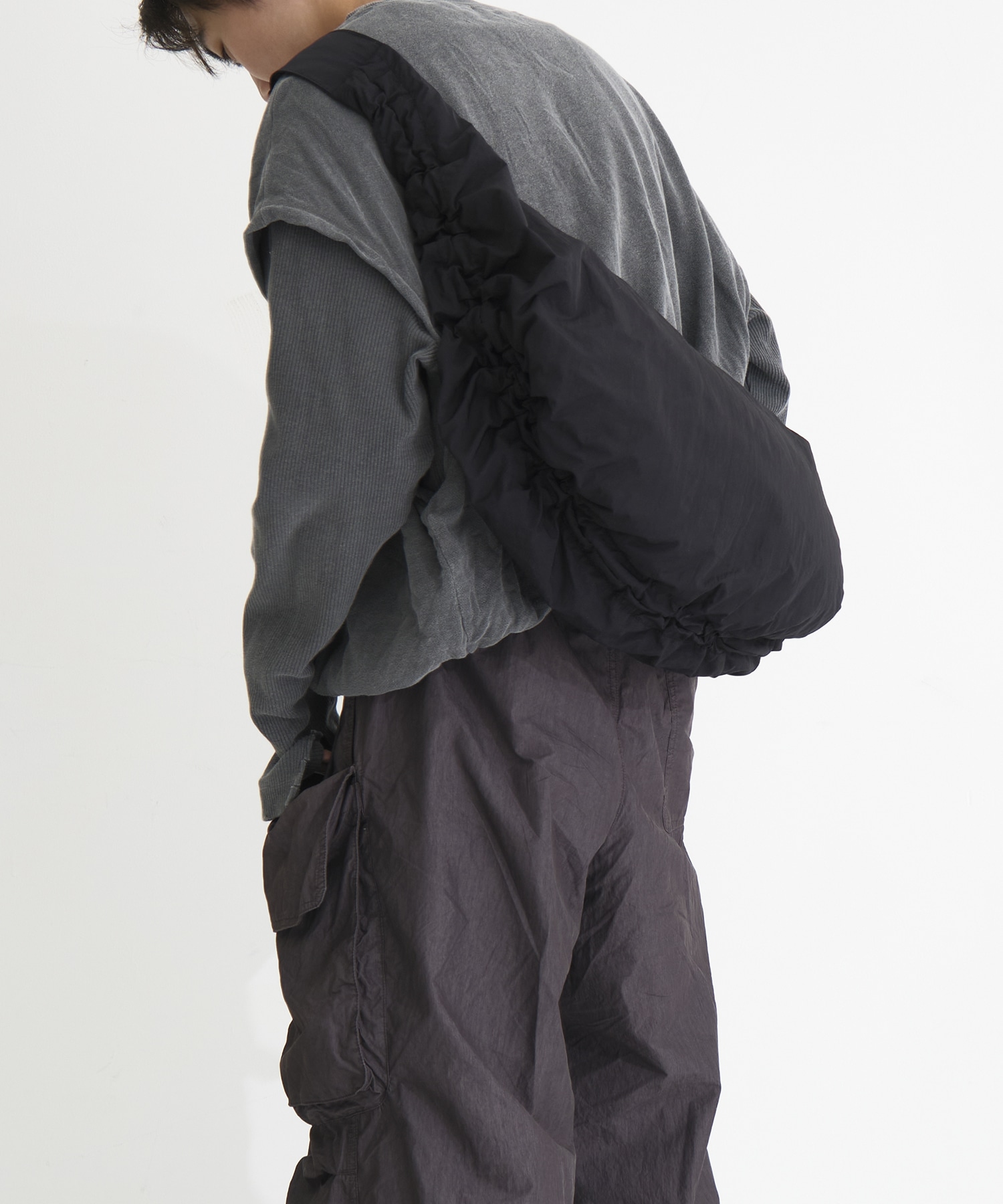 AIR NYLON SHOULDER BAG STUDIOUS