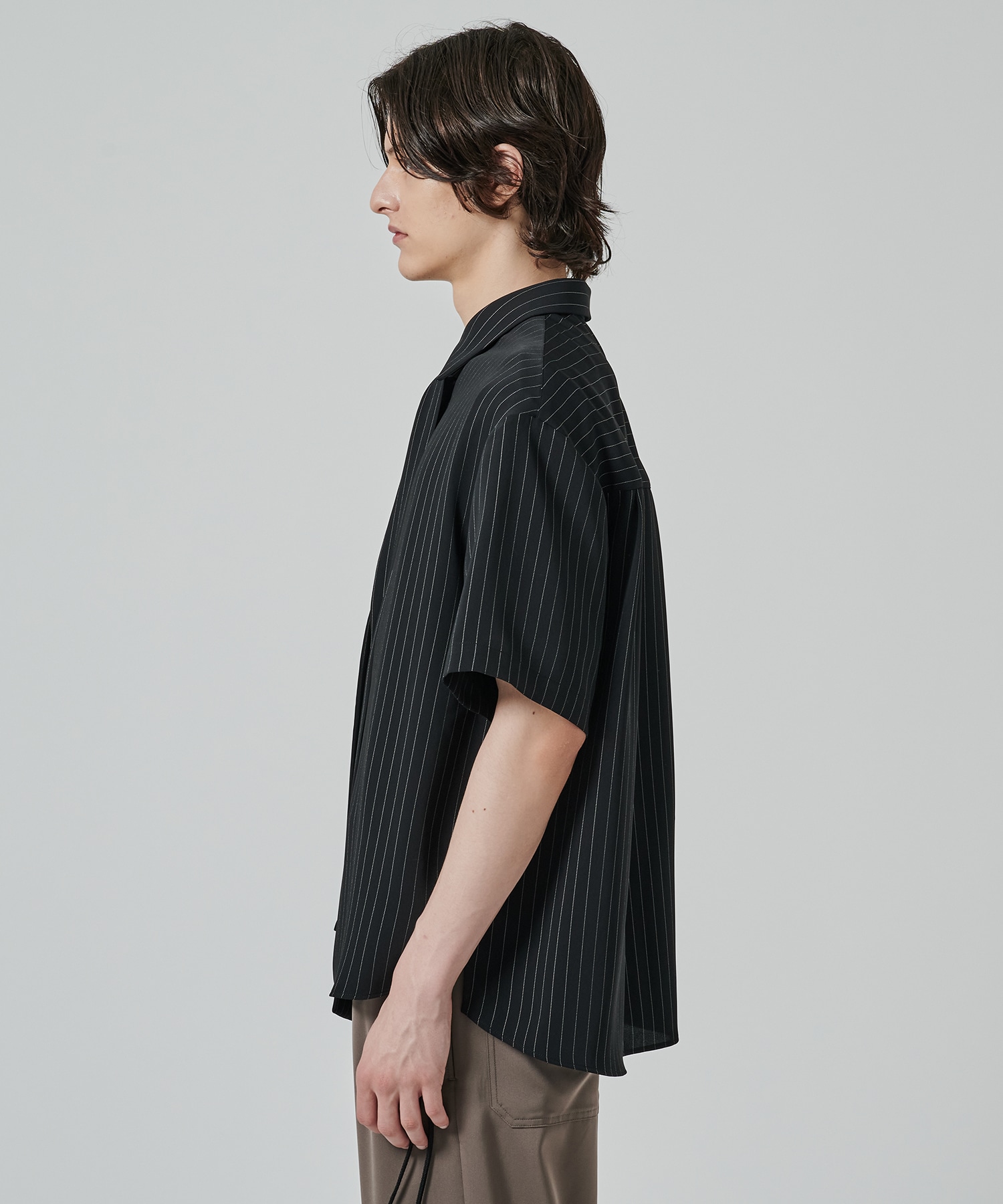 Double Satin Stripe Bow Tie Short Sleeve Shirt CULLNI