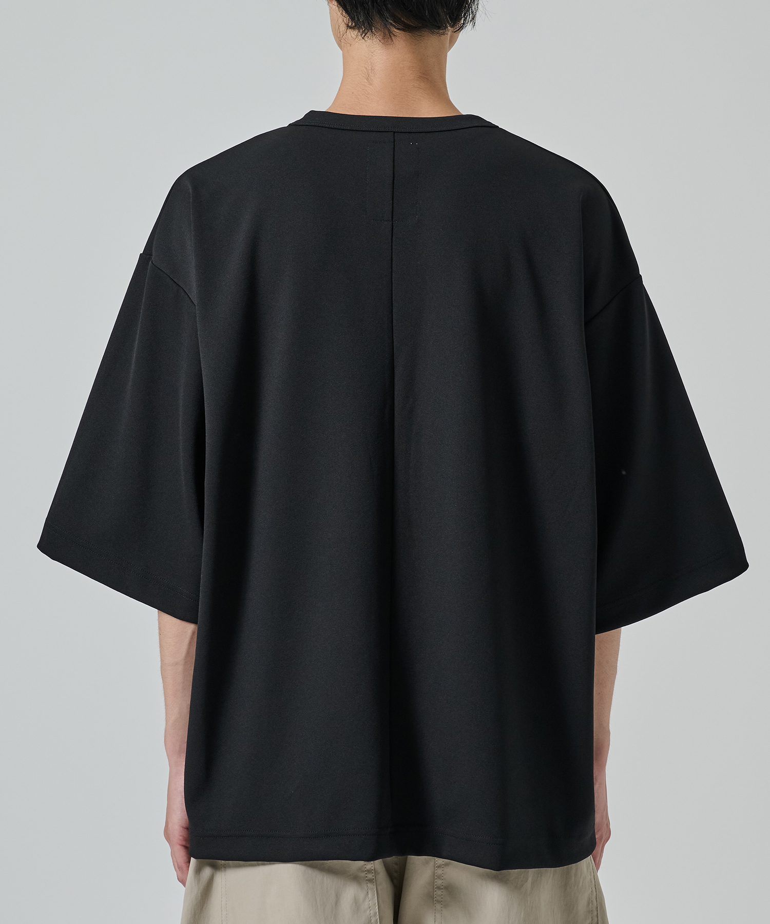 APPLE×TALTE TEE SHAREEF