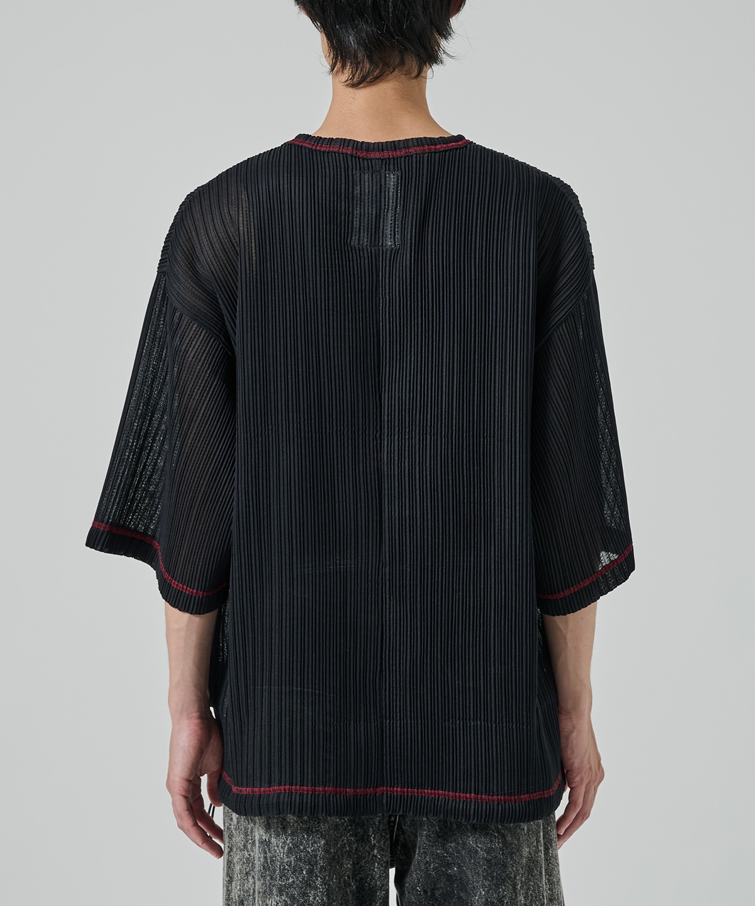 SHEER CODE TEE SHAREEF