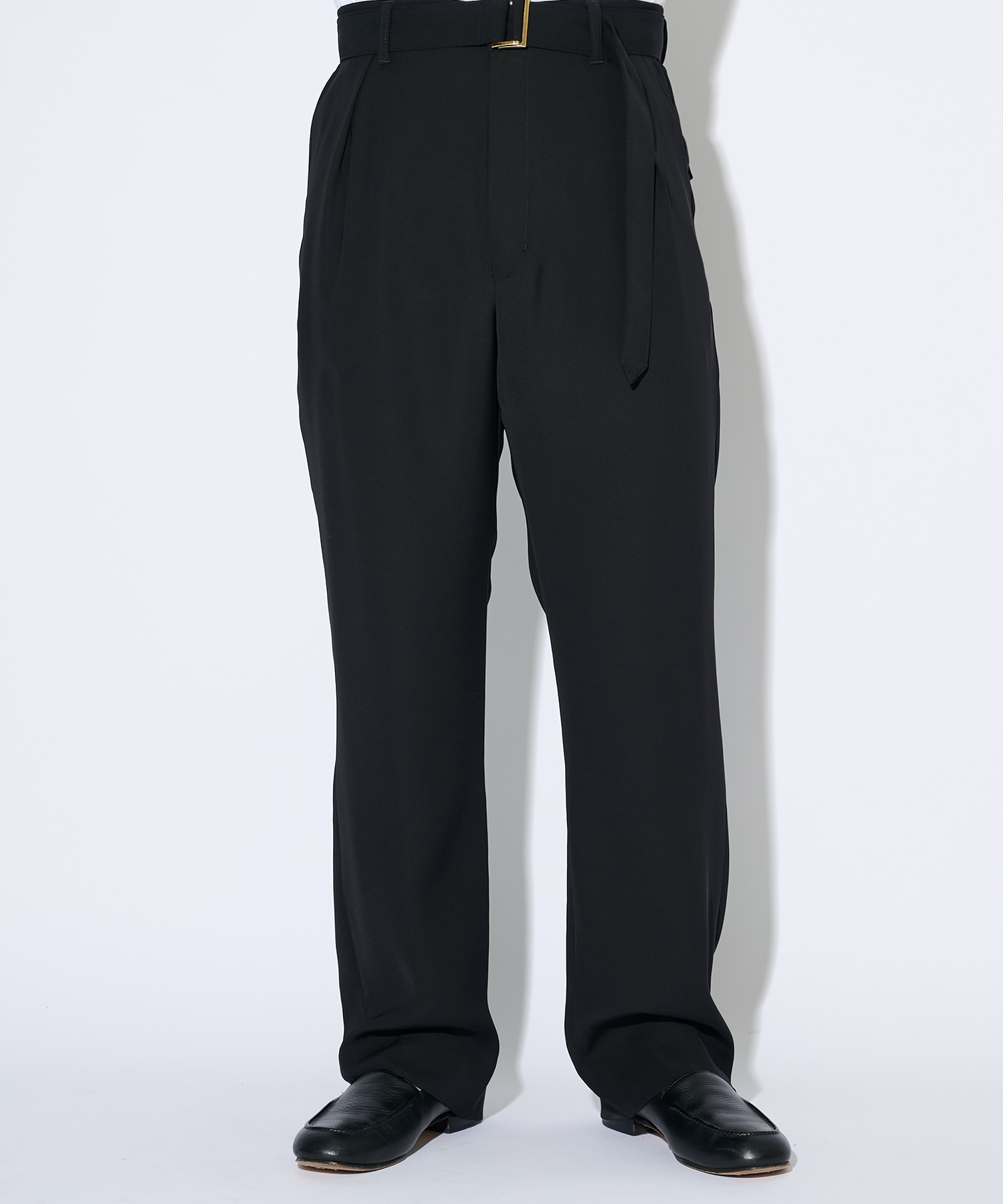Dry Double Satin 1Tuck Pant with Long Belt CULLNI
