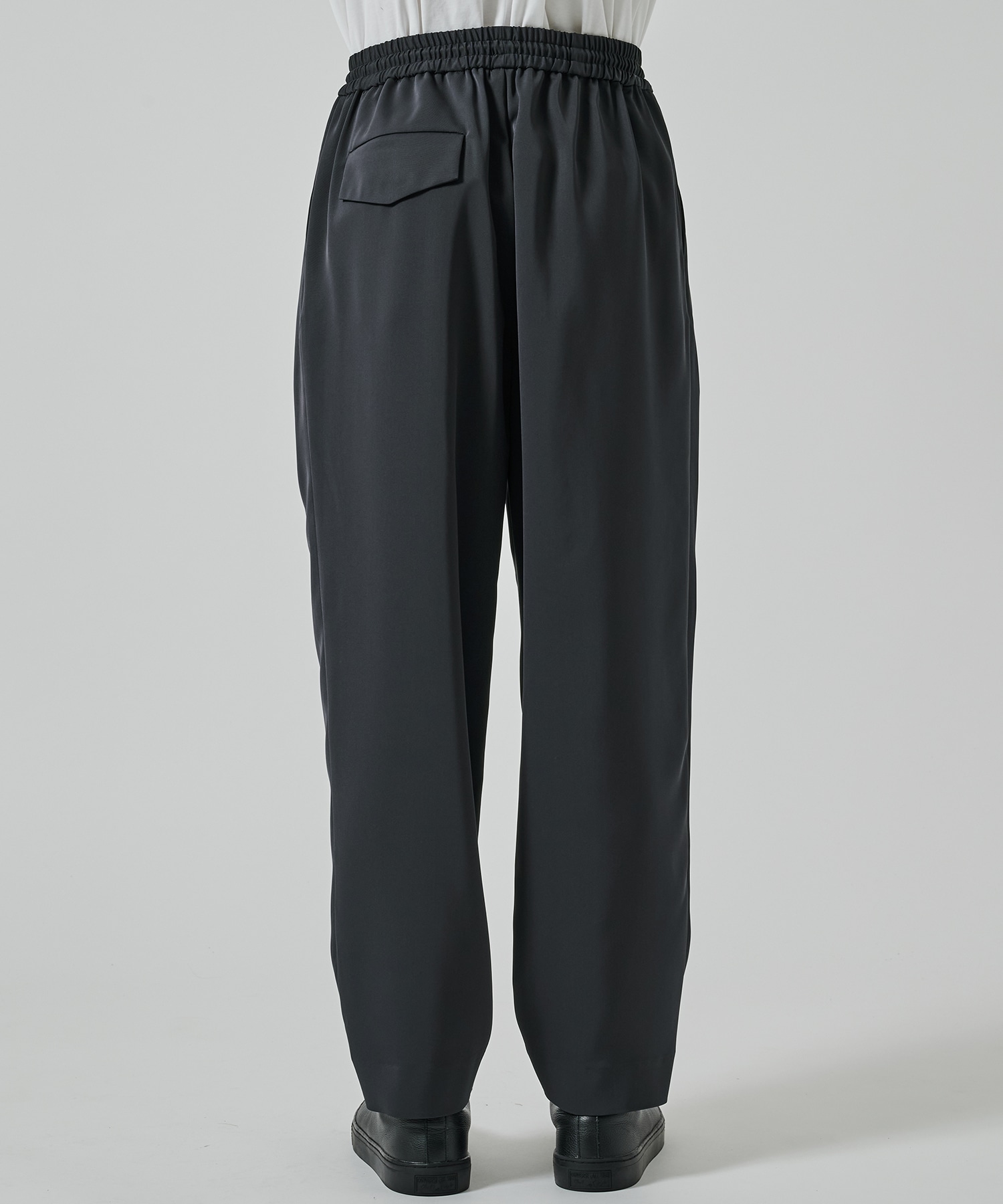 〈別注〉 Dry Stretch Twill Side Drawstring Relax Wide Tapered Pa CULLNI