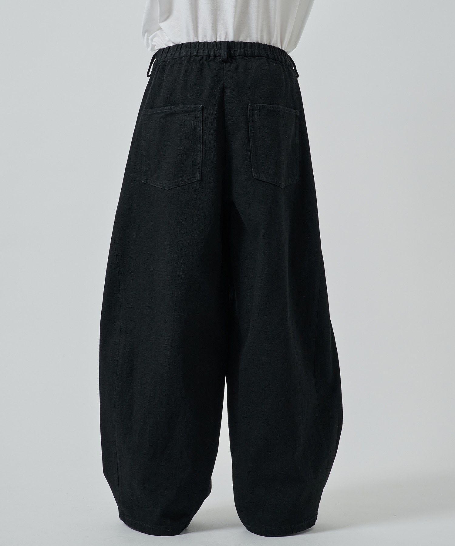 BALLOON WIDE DEINM PANTS STUDIOUS