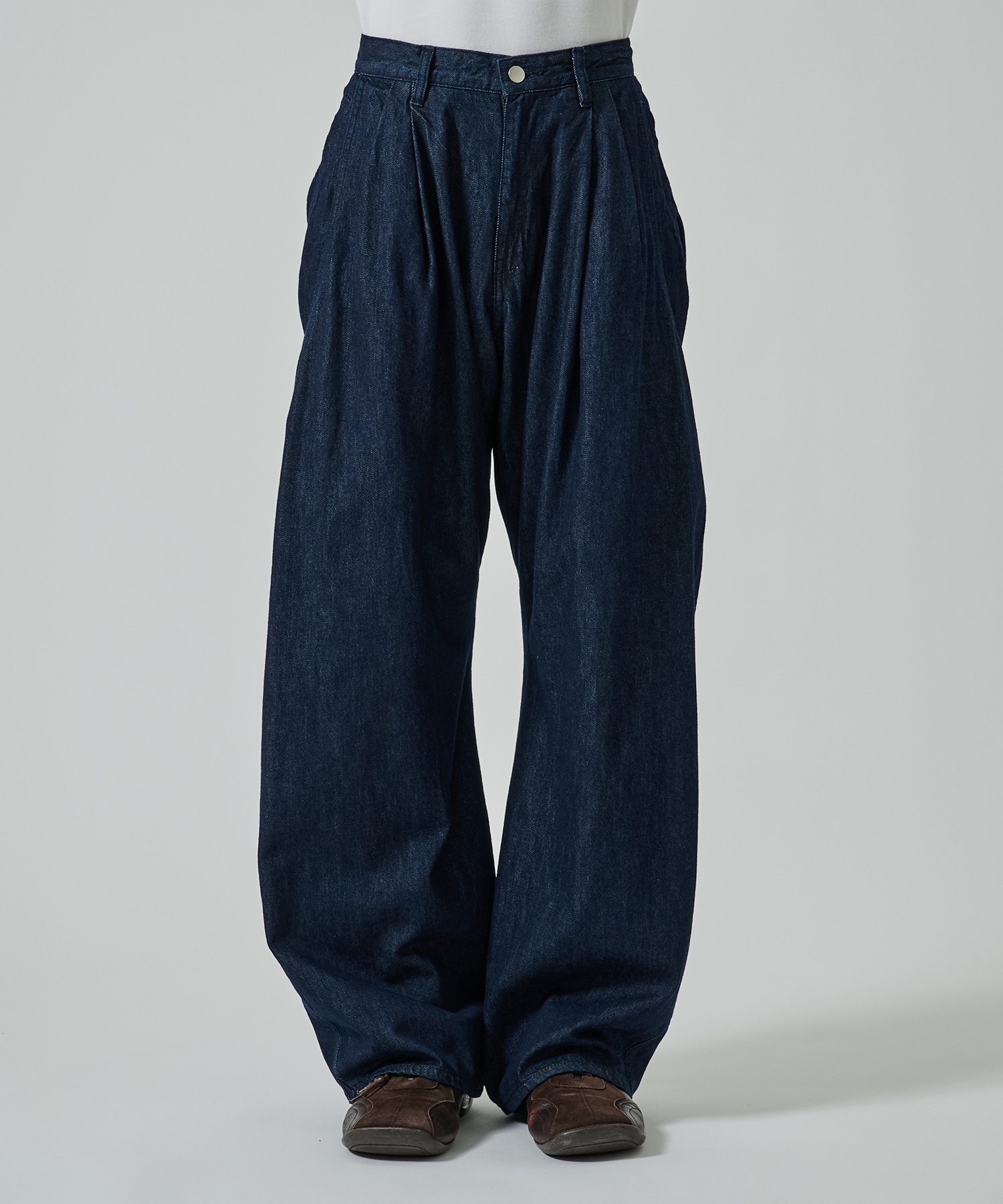 別注 CURVED LEG UTILITY TROUSERS NVRFRGT