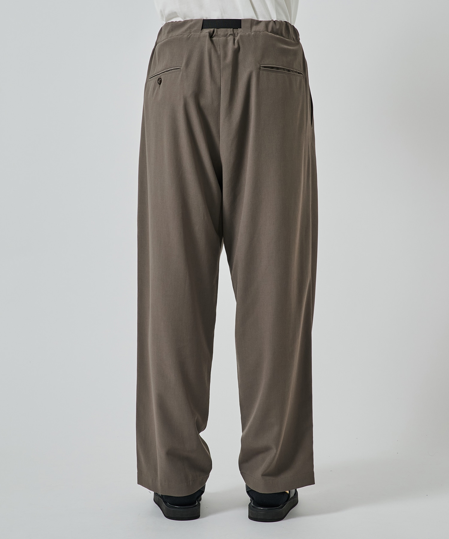 〈別注〉Tape -Belt 1 Tuck PNT UJOH HOMME