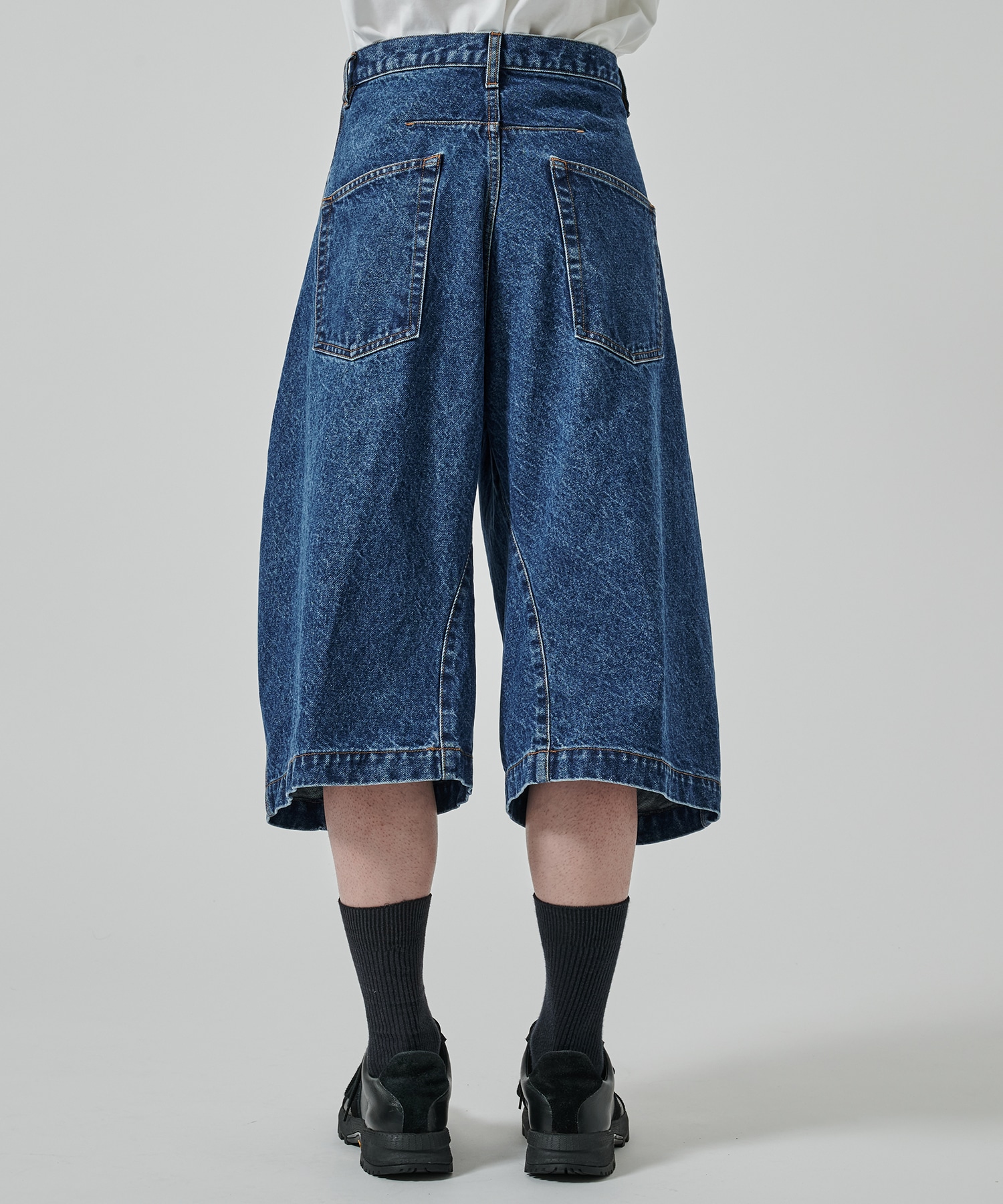 〈別注〉3D TWISTED JORTS NVRFRGT