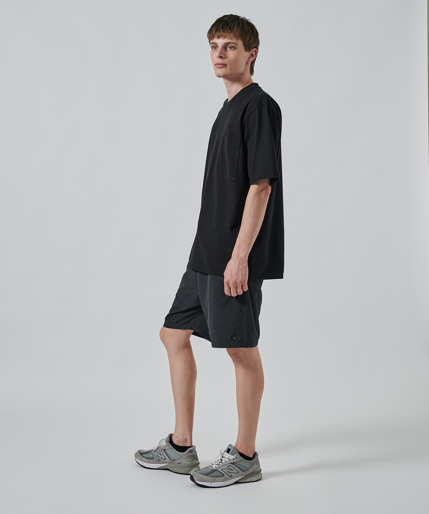 別注 ONE EYELET POCKET TEE White Mountaineering