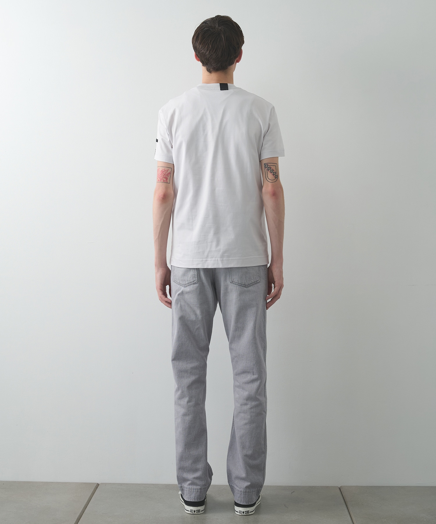 T-SHIRT N.HOOLYWOOD