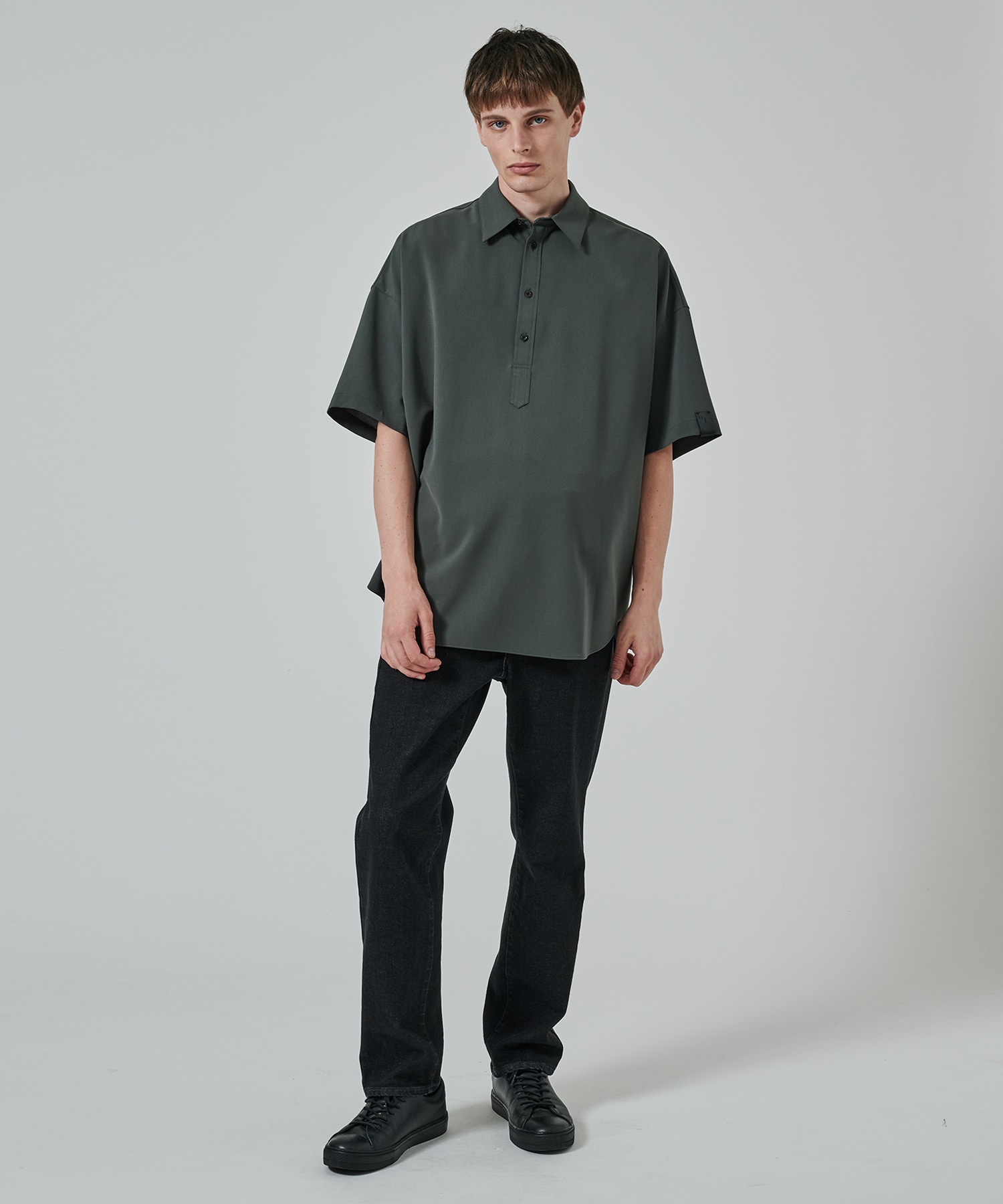 2251-SH56-003 PULLOVER HALF SLEEVE SHIRT N.HOOLYWOOD