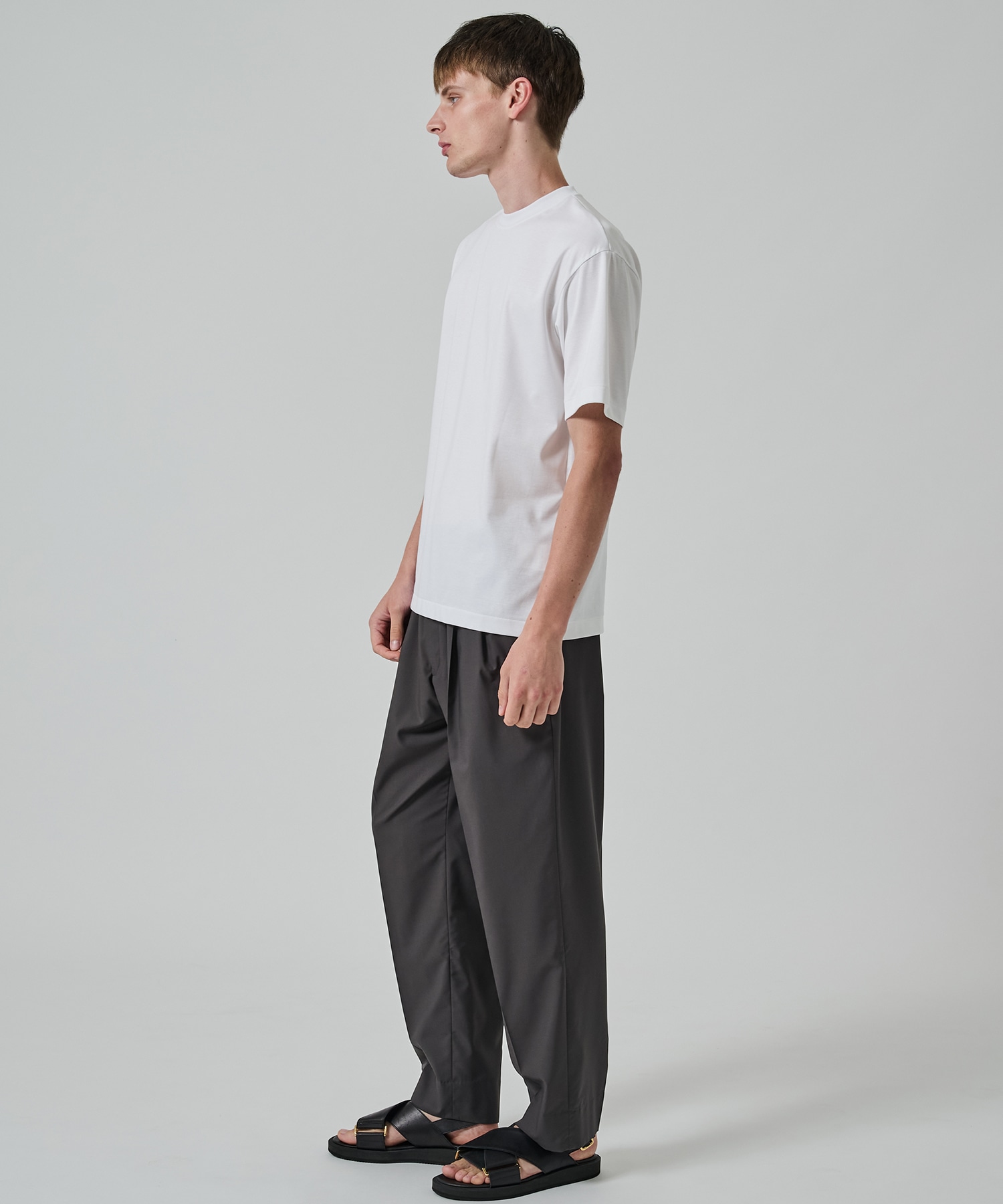 32G ロイヤルクール レギュラーTシャツ STUDIOUS