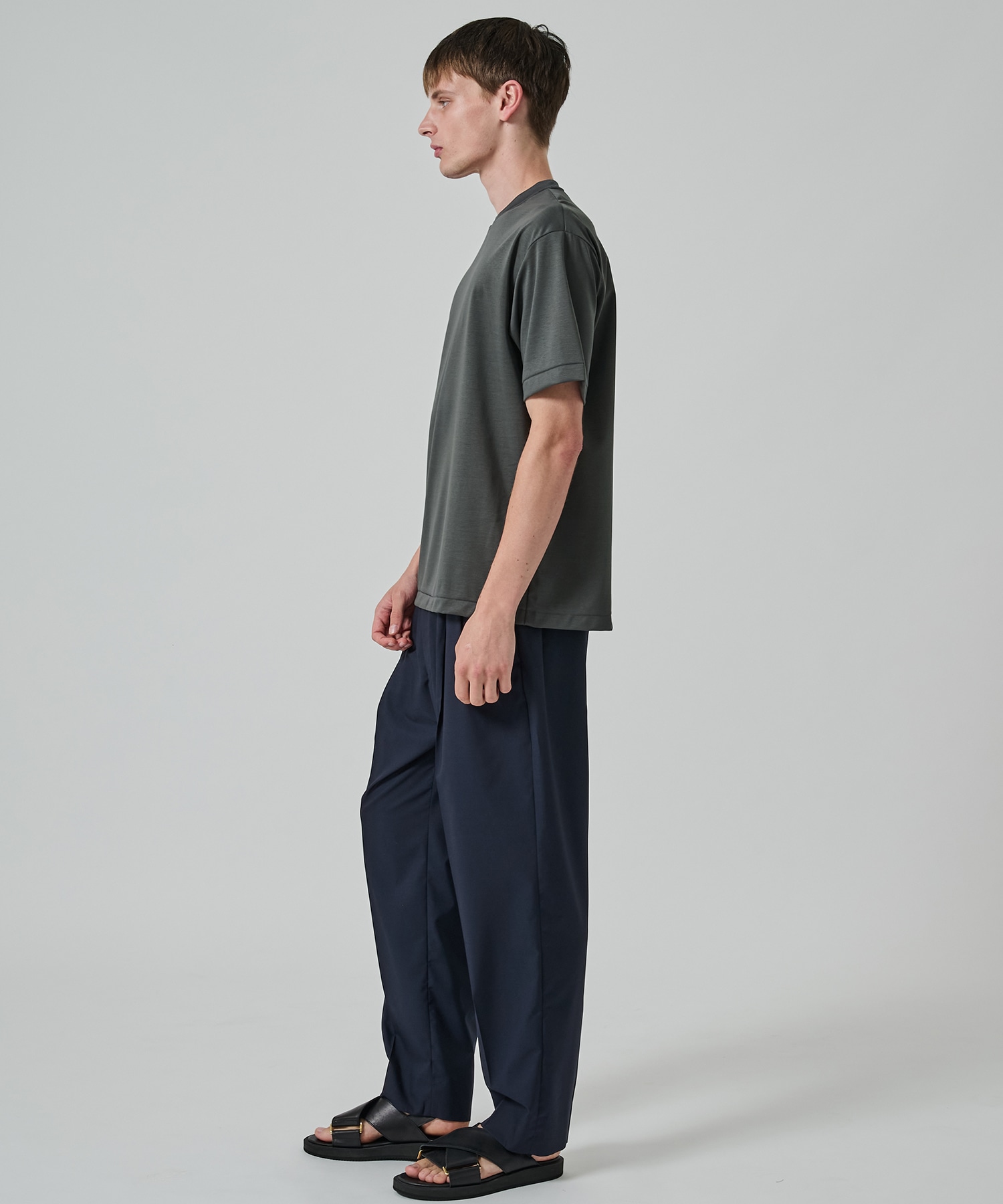 32G ロイヤルクール レギュラーTシャツ STUDIOUS