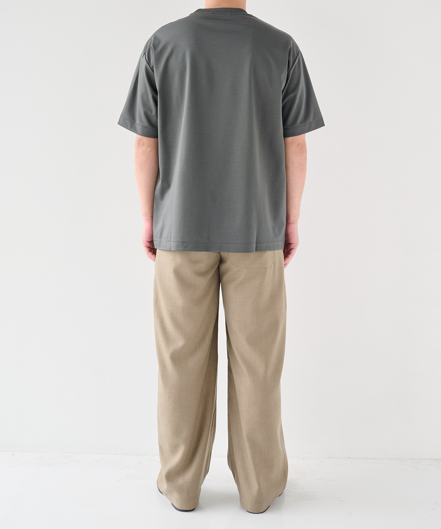 32G ロイヤルクール レギュラーTシャツ STUDIOUS